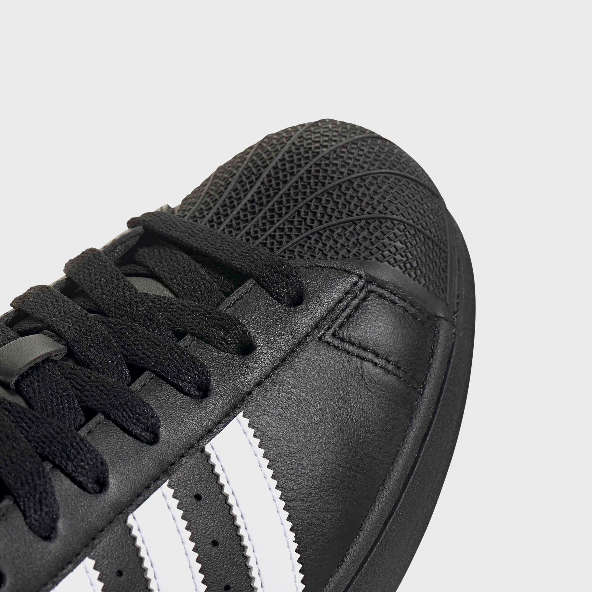 adidas Superstar II - Core Black / Cloud White / Core Black