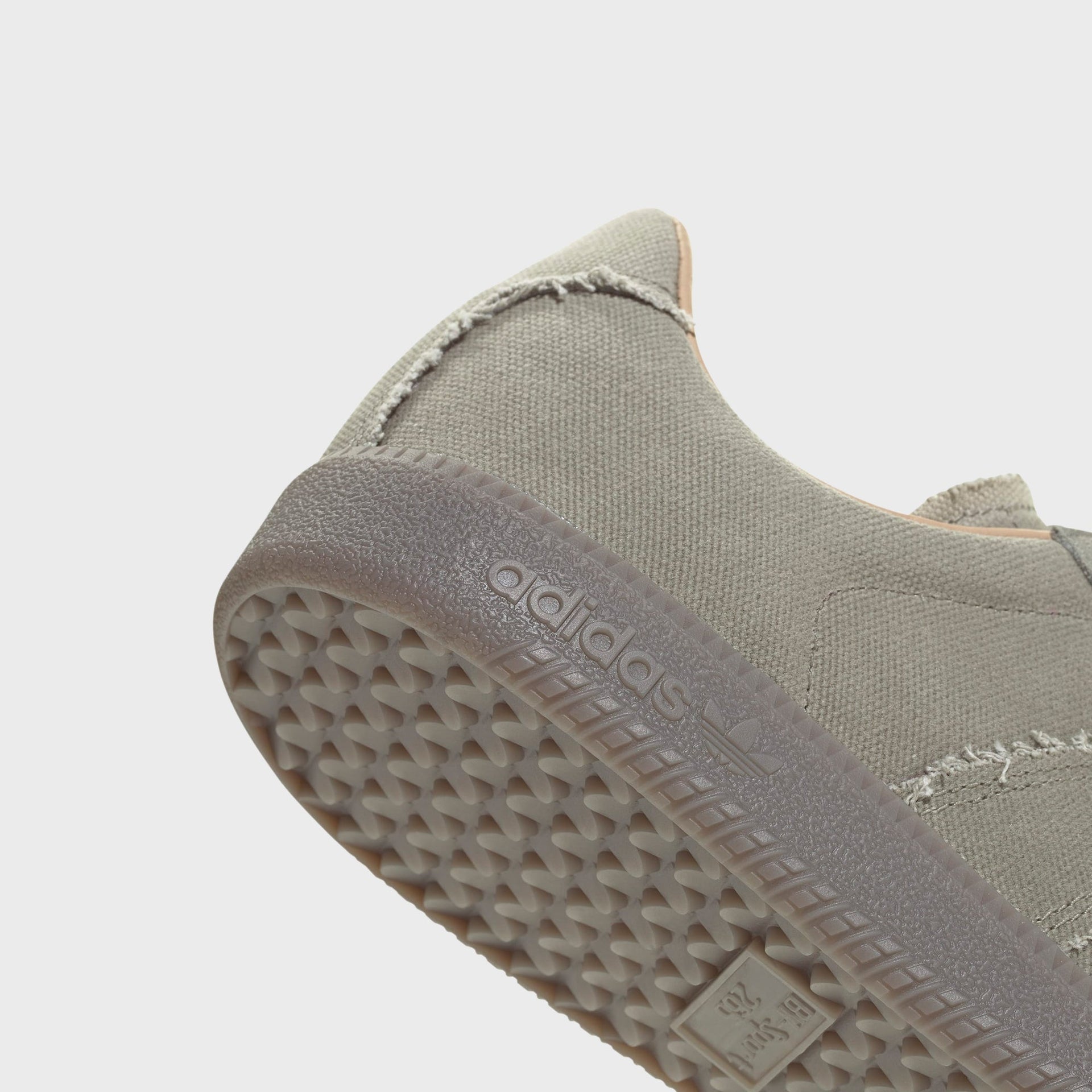 adidas BW Army - Silver Pebble / Brown