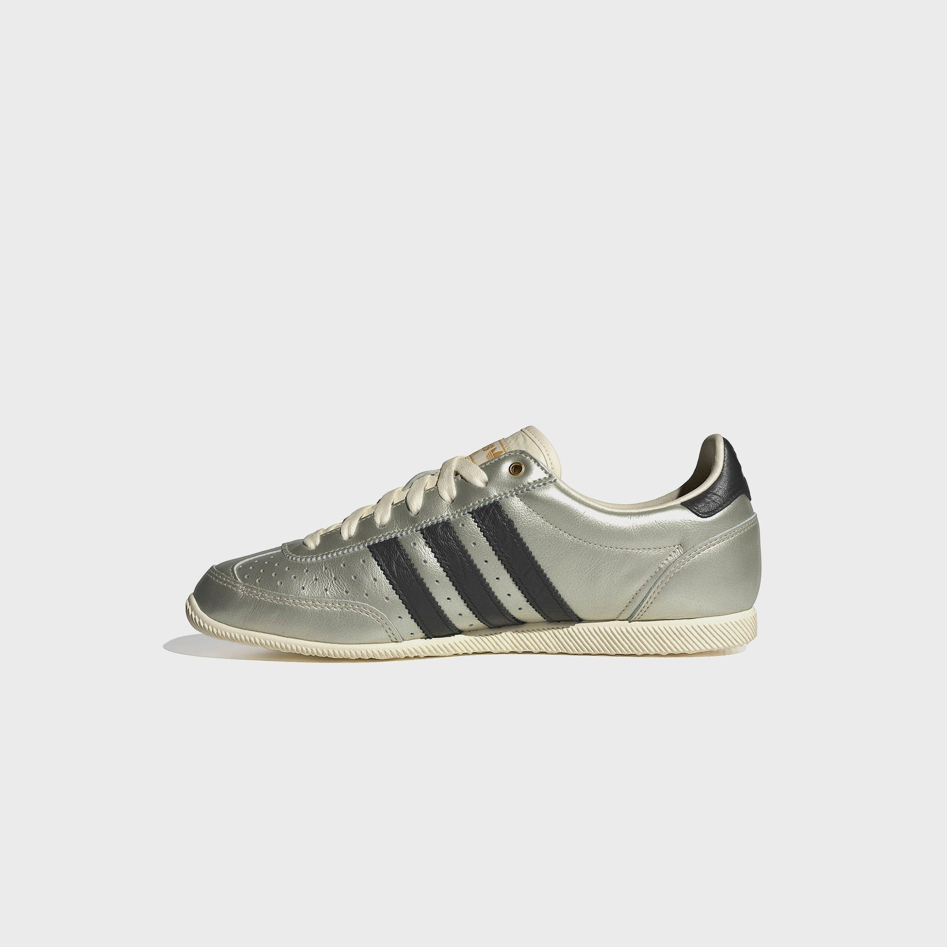 adidas WMNS Japan - Alumina / Core Black / Cream White