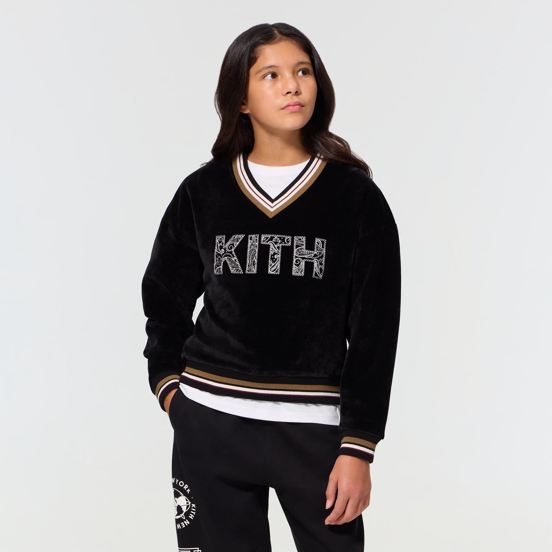 Kith Kids Textured V-Neck Collar Nelson Sweatshirt - Black - PH