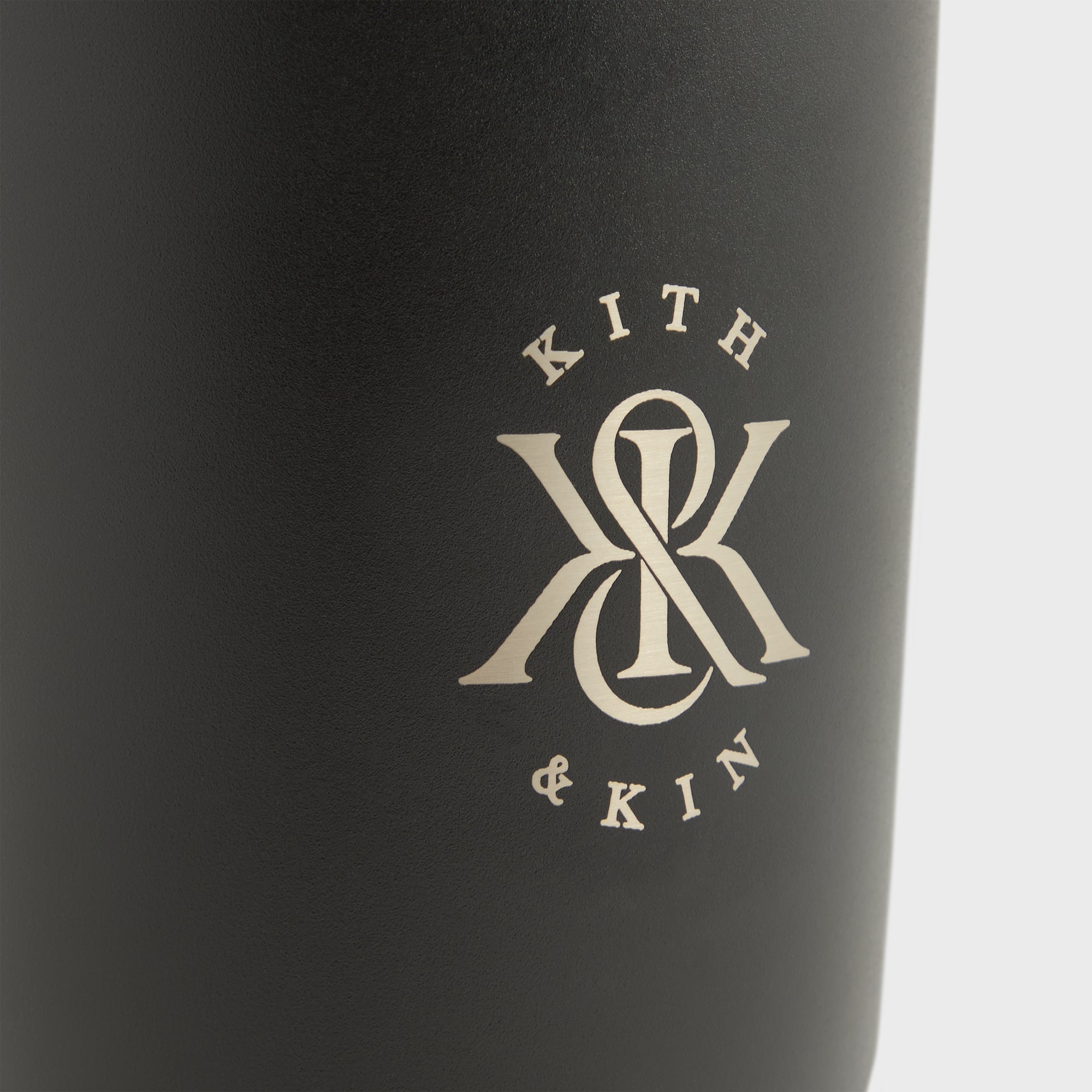 Kith for YETI Rambler® 20oz. Tumbler - Black – Kith UK