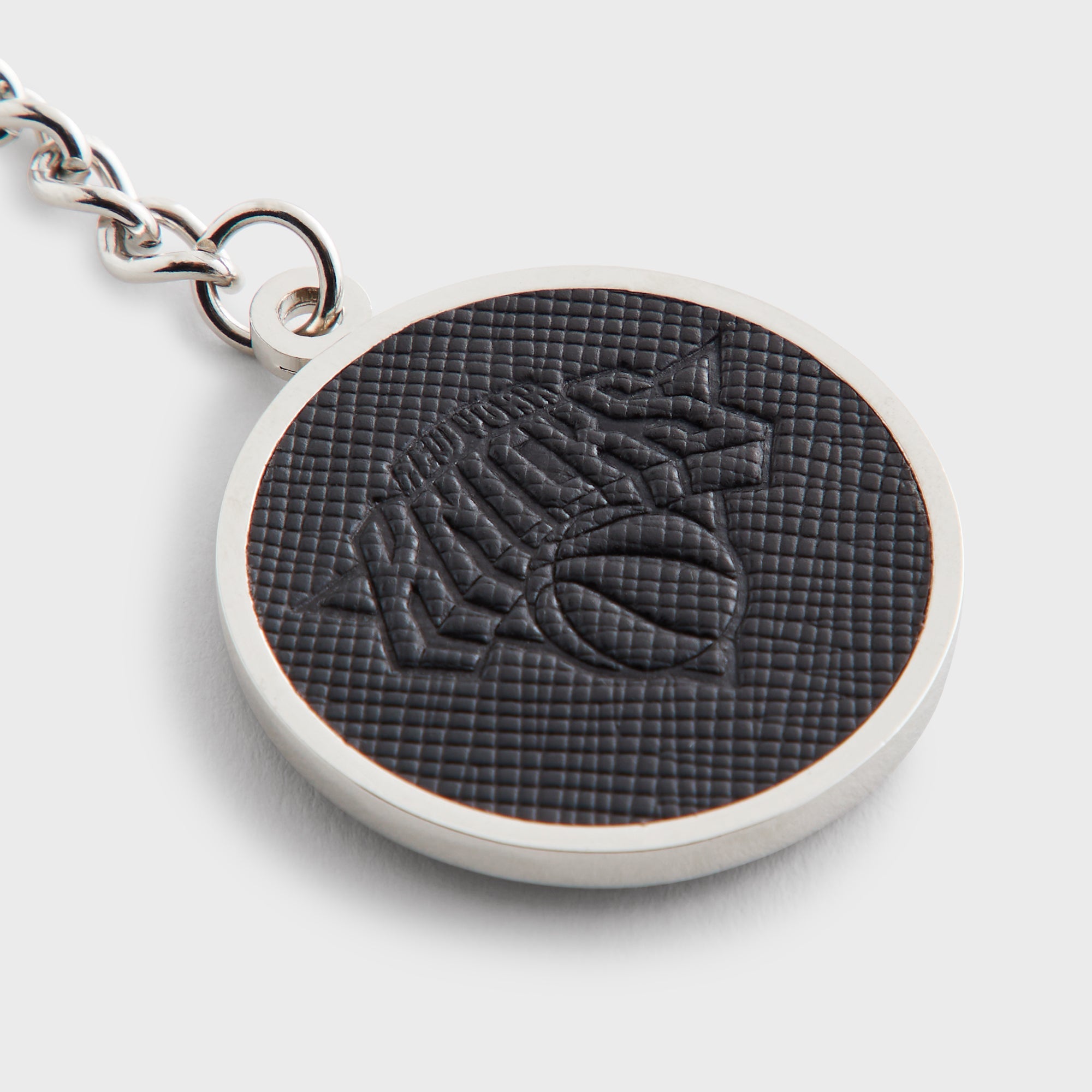 Kith for the New York Knicks Keychain - Multi – Kith UK