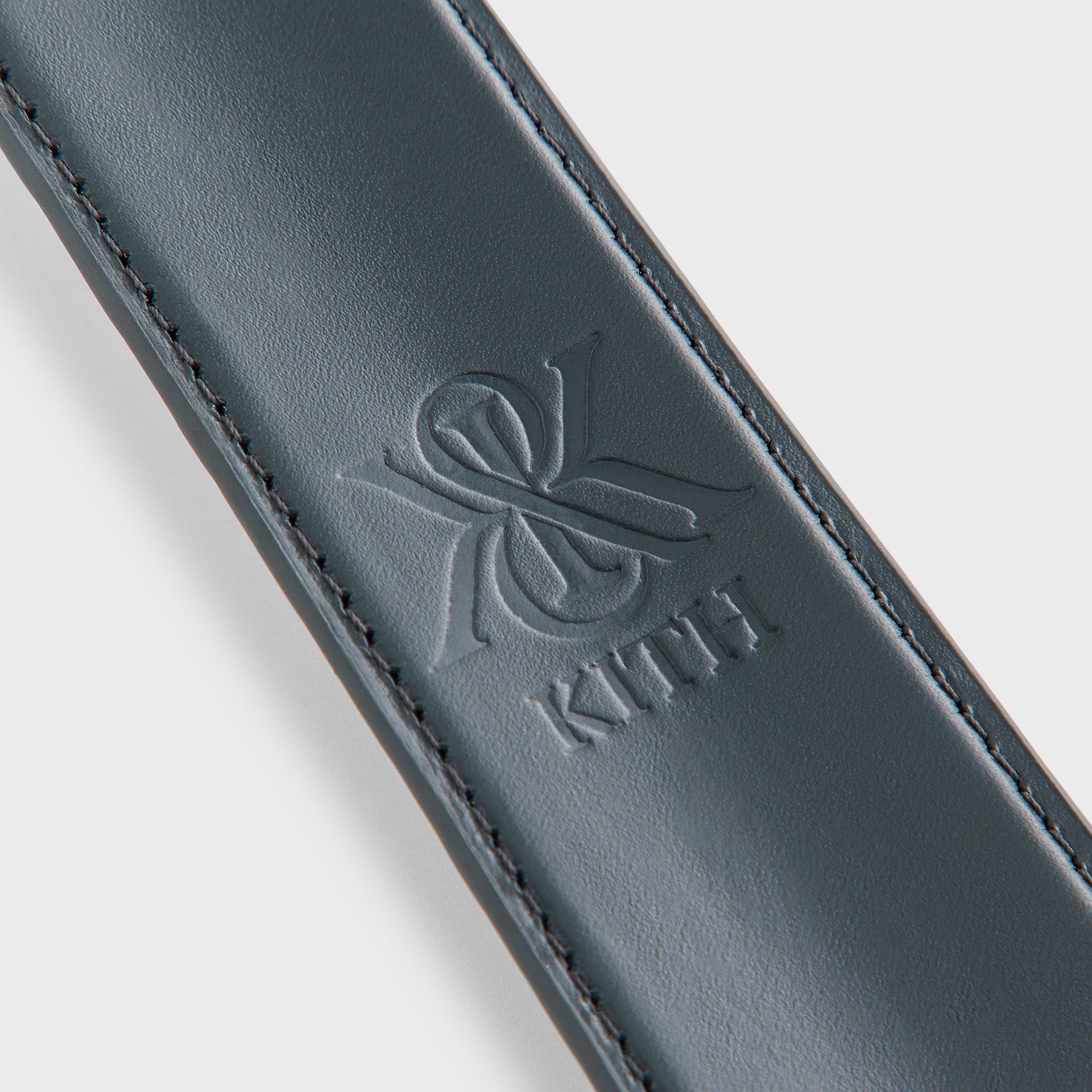 Kithmas Monogram Debossed Leather Shoe Horn - Stadium
