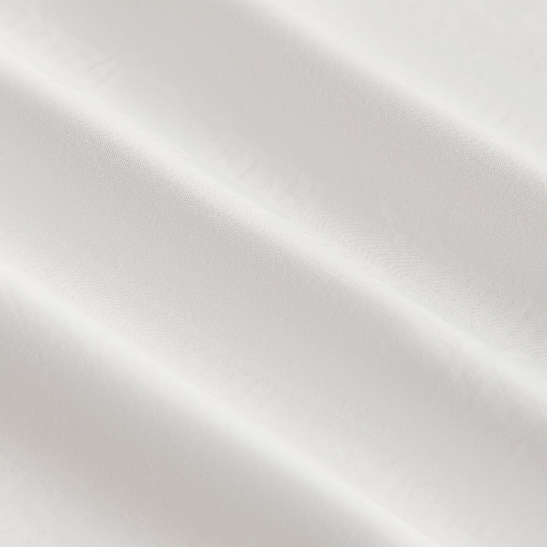 Kithmas Monogram Queen Size Bedding Set - White