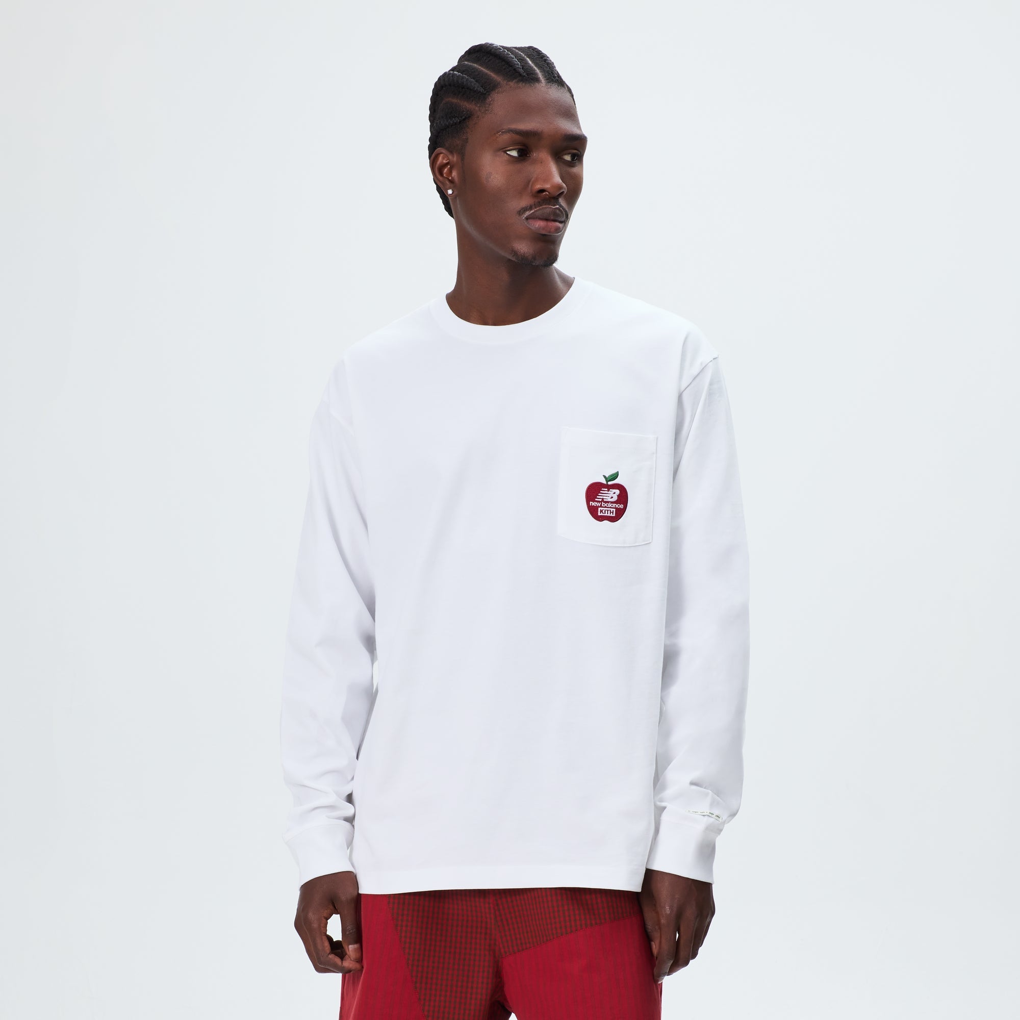 トップス KITH NEW BALANCE NY WOODBLOCK L/S TEE Kith & New Balance NY Woodblock Long Sleeve Pocket Tee - White