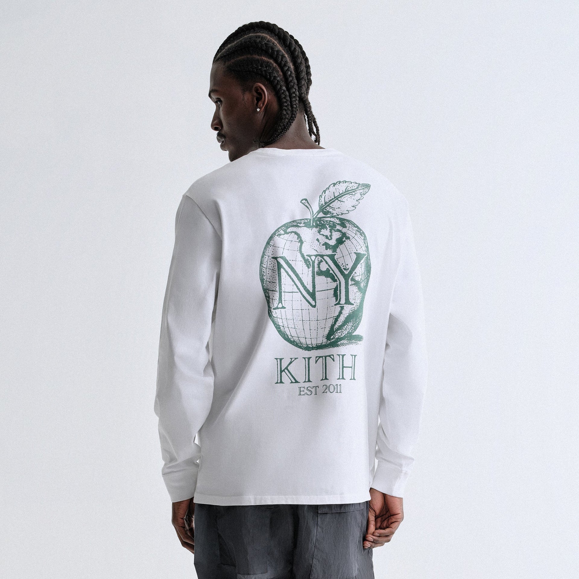 Kith & Kin Universal Apple Long Sleeve Tee - White