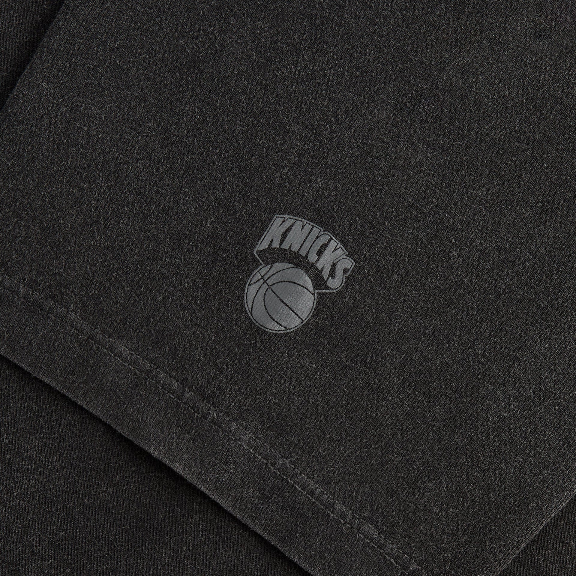 Kith for the New York Knicks Gold Vintage Jones Tee - Black