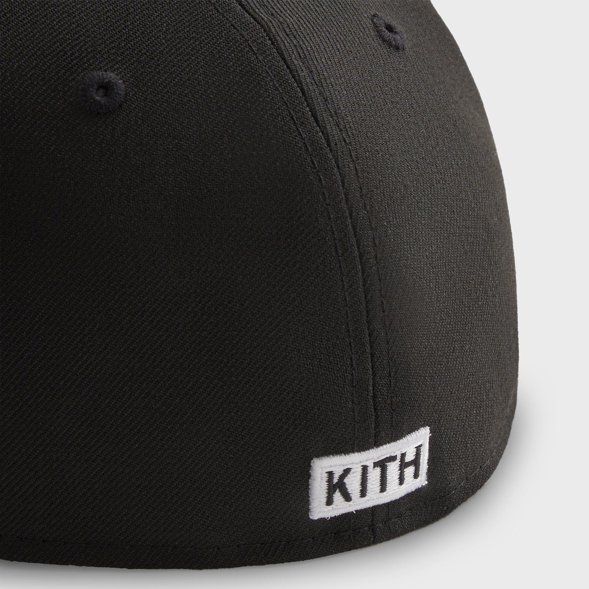 Kith & New Era for the New York Knicks Logo 59FIFTY Low Profile Fitted Cap - Black