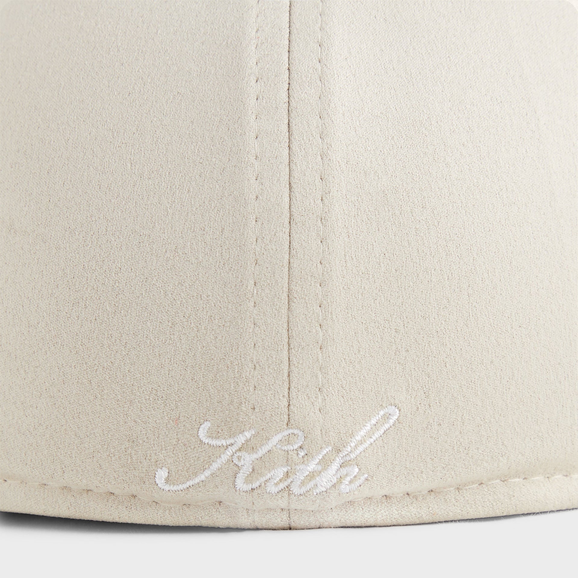 Kith & New Era for the New York Yankees Microsuede 59FIFTY Low Profile Fitted - Sandrift