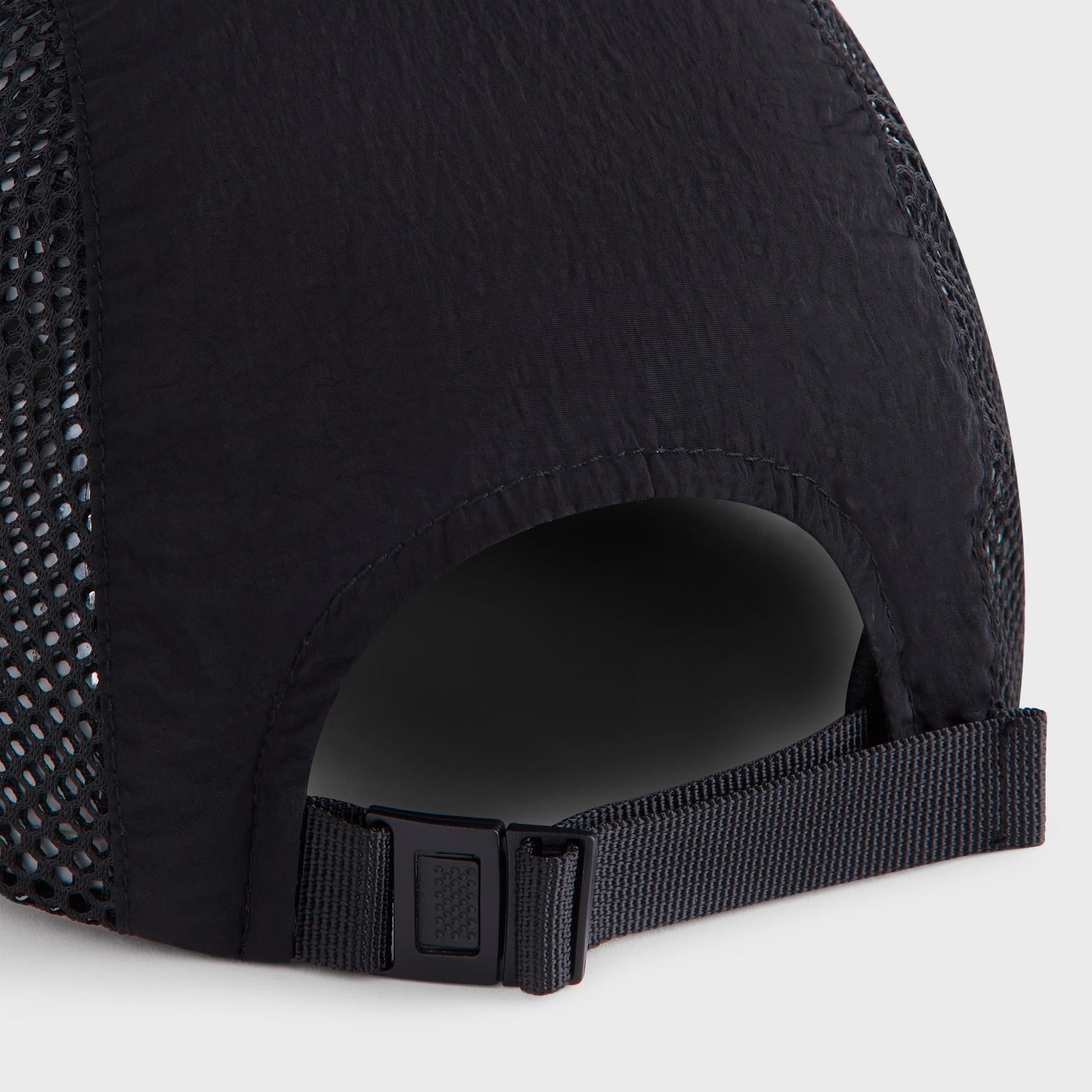 Kith Wide Hole Mesh Griffey Camper Hat - Black