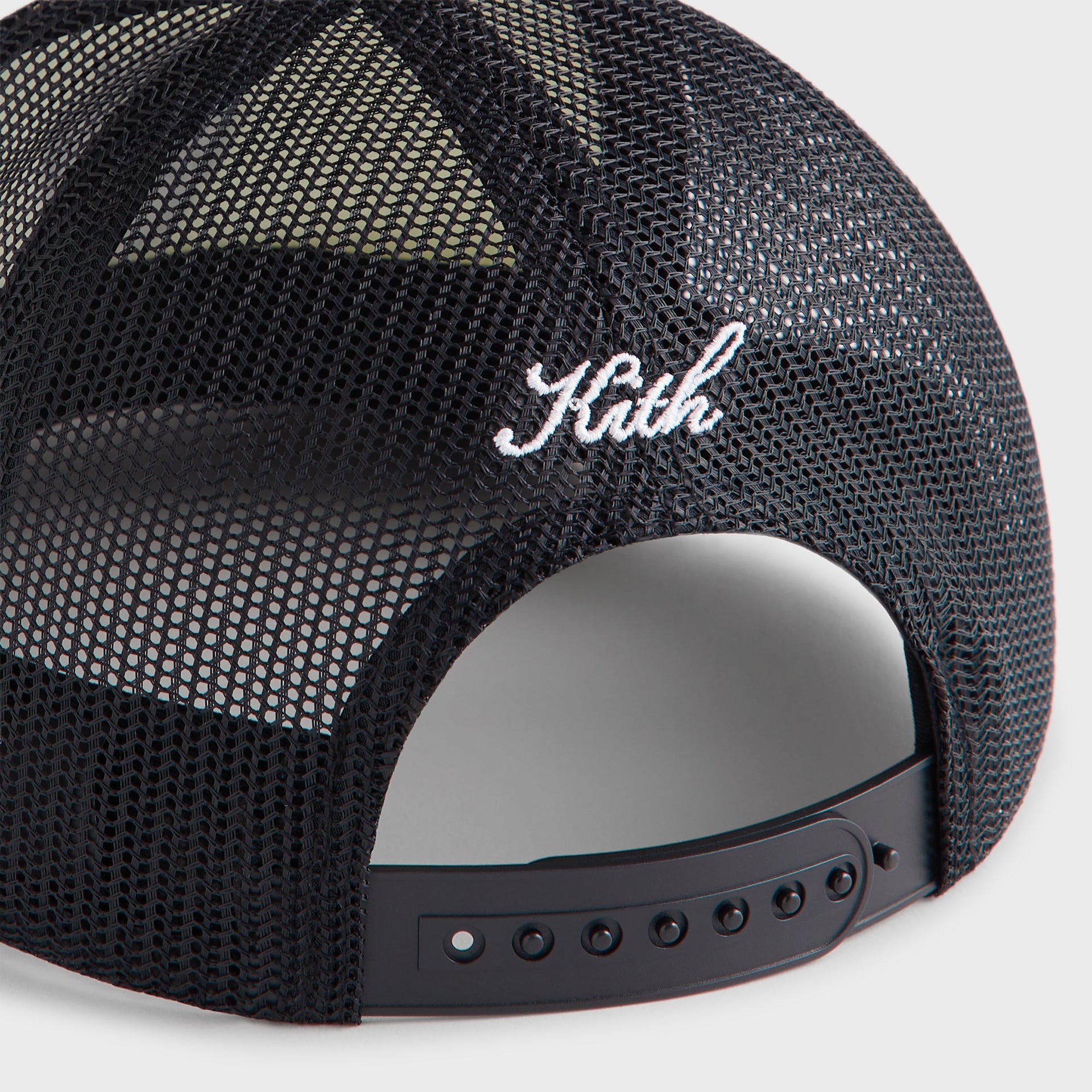Kith Poly Foam Apple Crest Embroidery Nolan Trucker Hat - Black