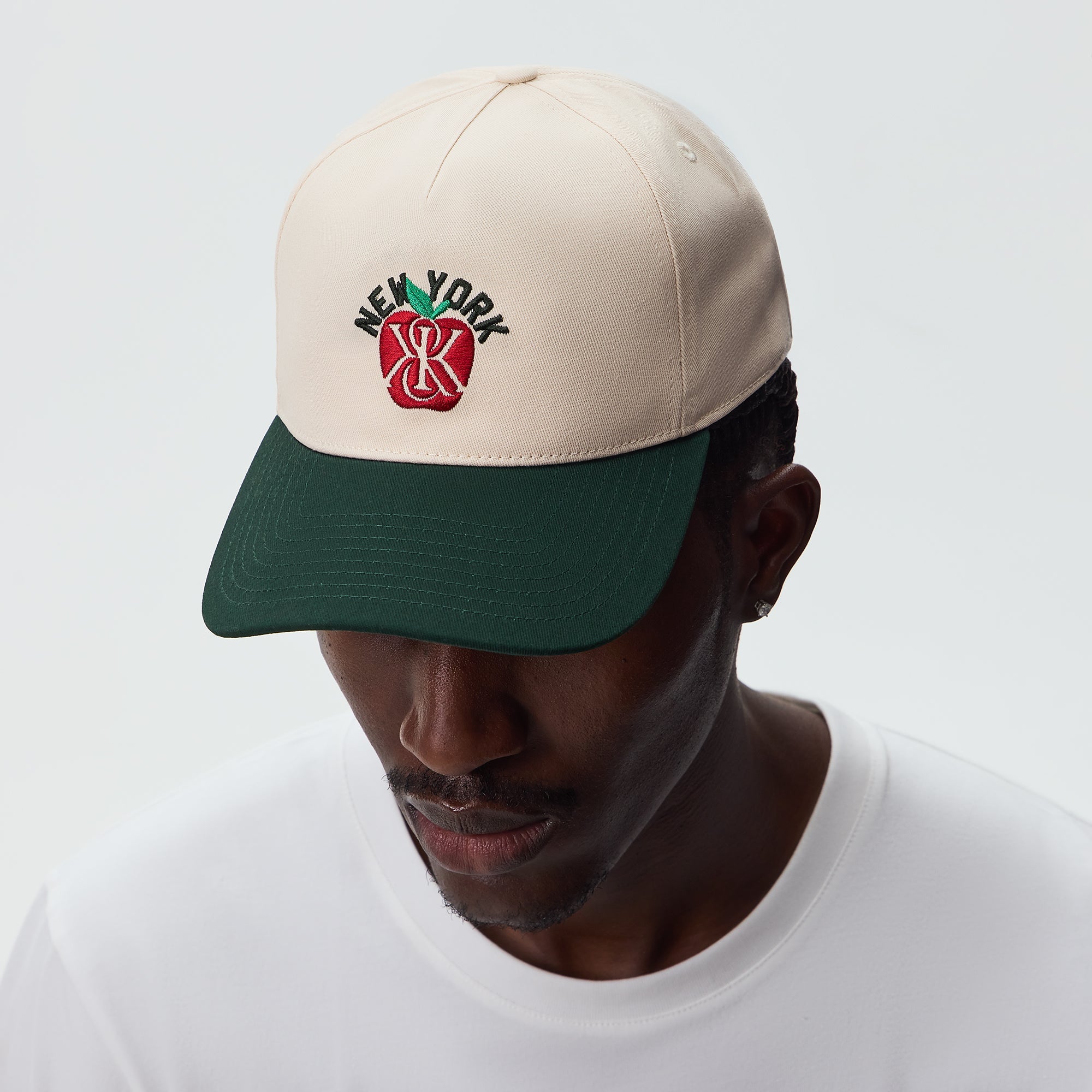 Kith Twill Bay Low Pinch Crown Snapback - Sandrift – Kith UK