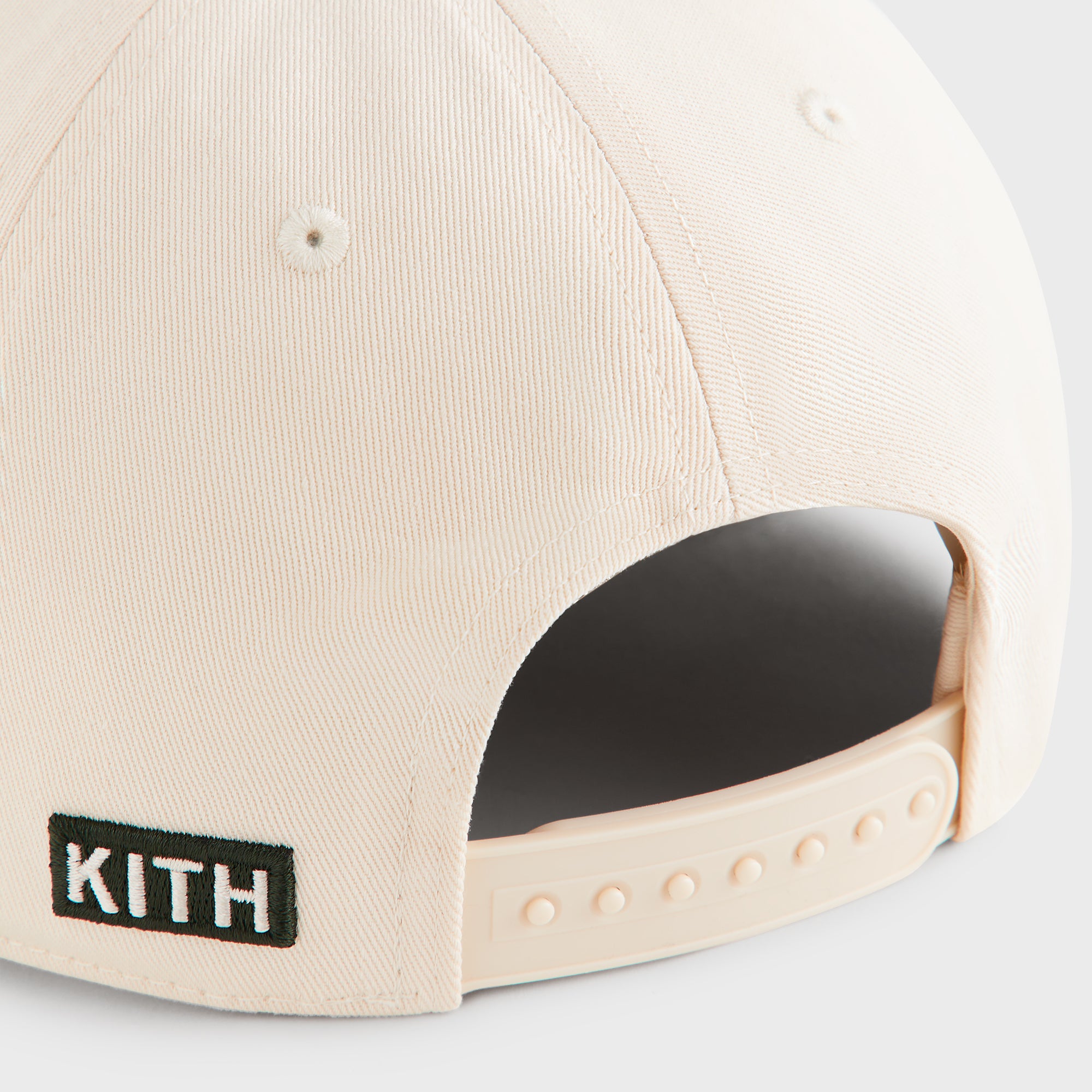 Kith Twill Bay Low Pinch Crown Snapback - Sandrift – Kith UK
