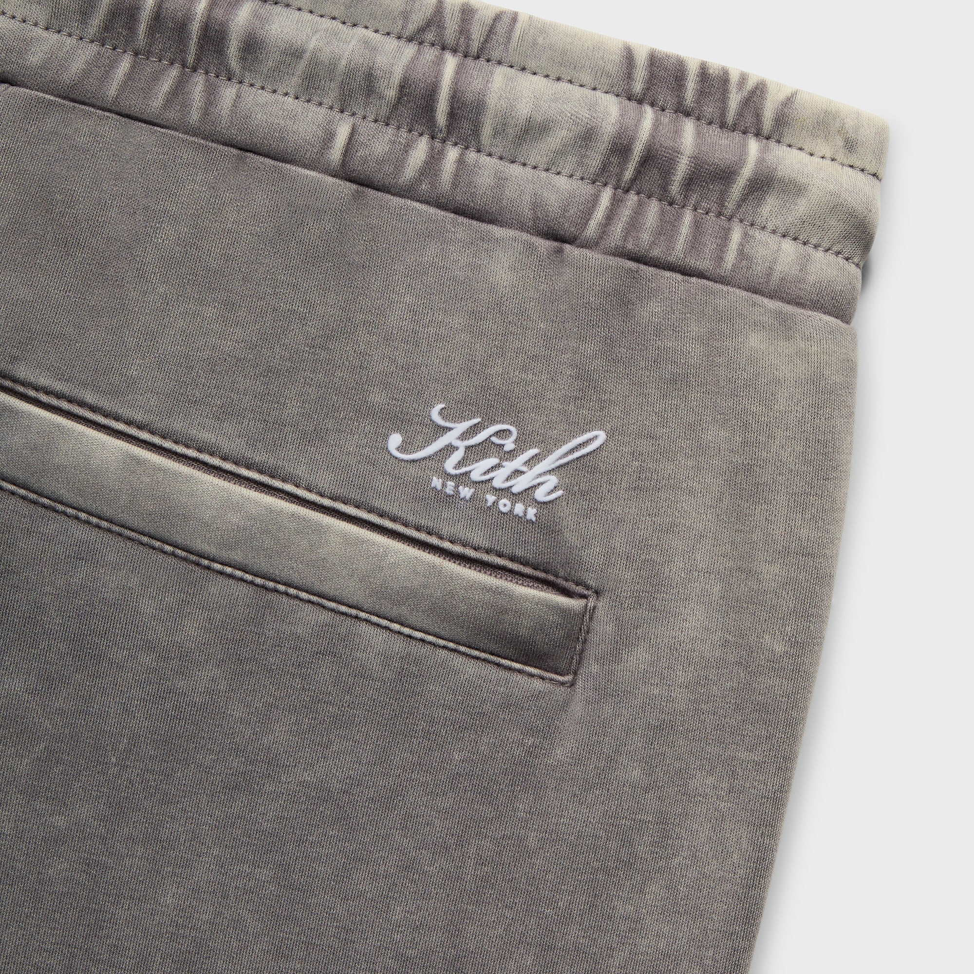 Kith Interlock Williams I Sweatpant - Storm – Kith UK