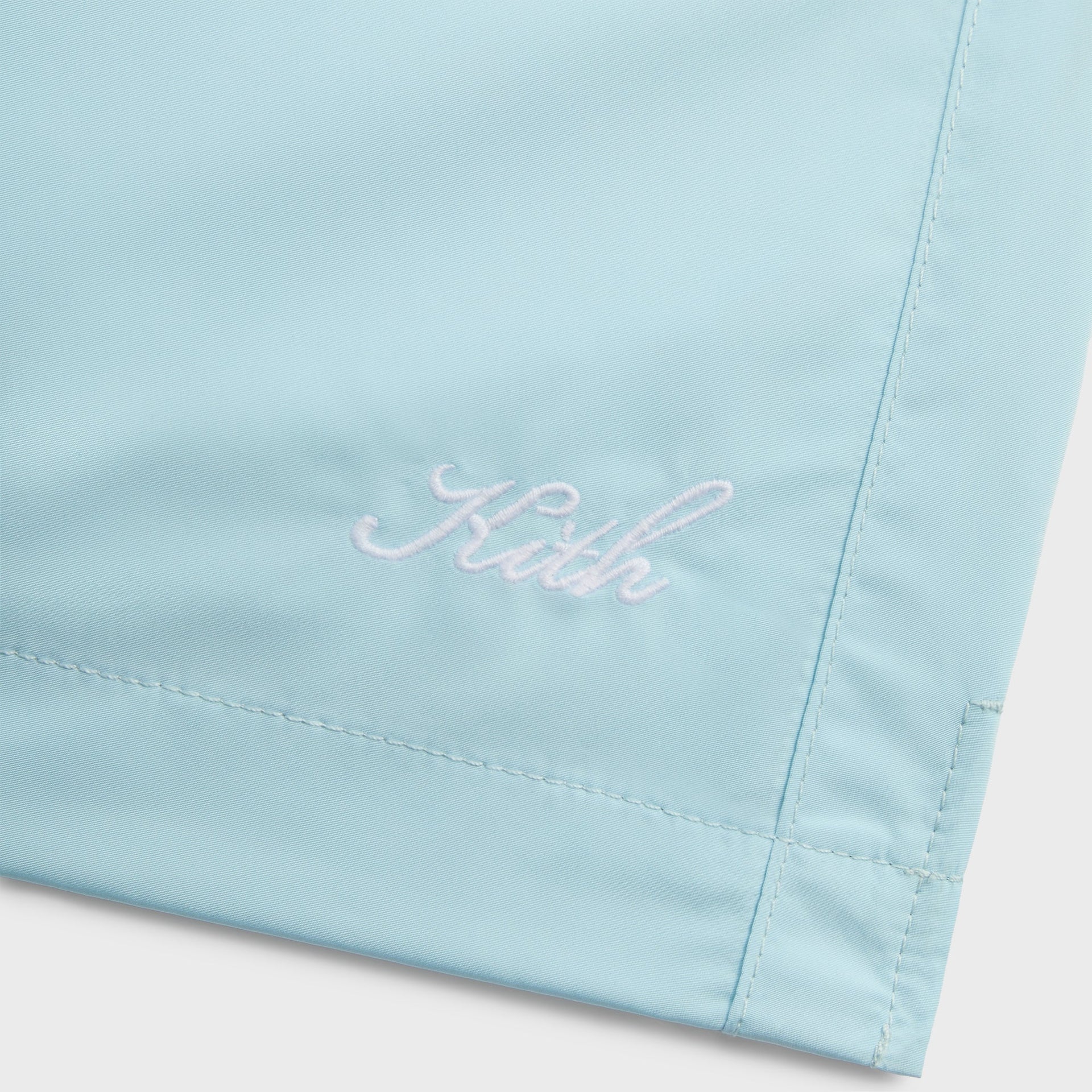 Kith Transitional Active Short - Crystal