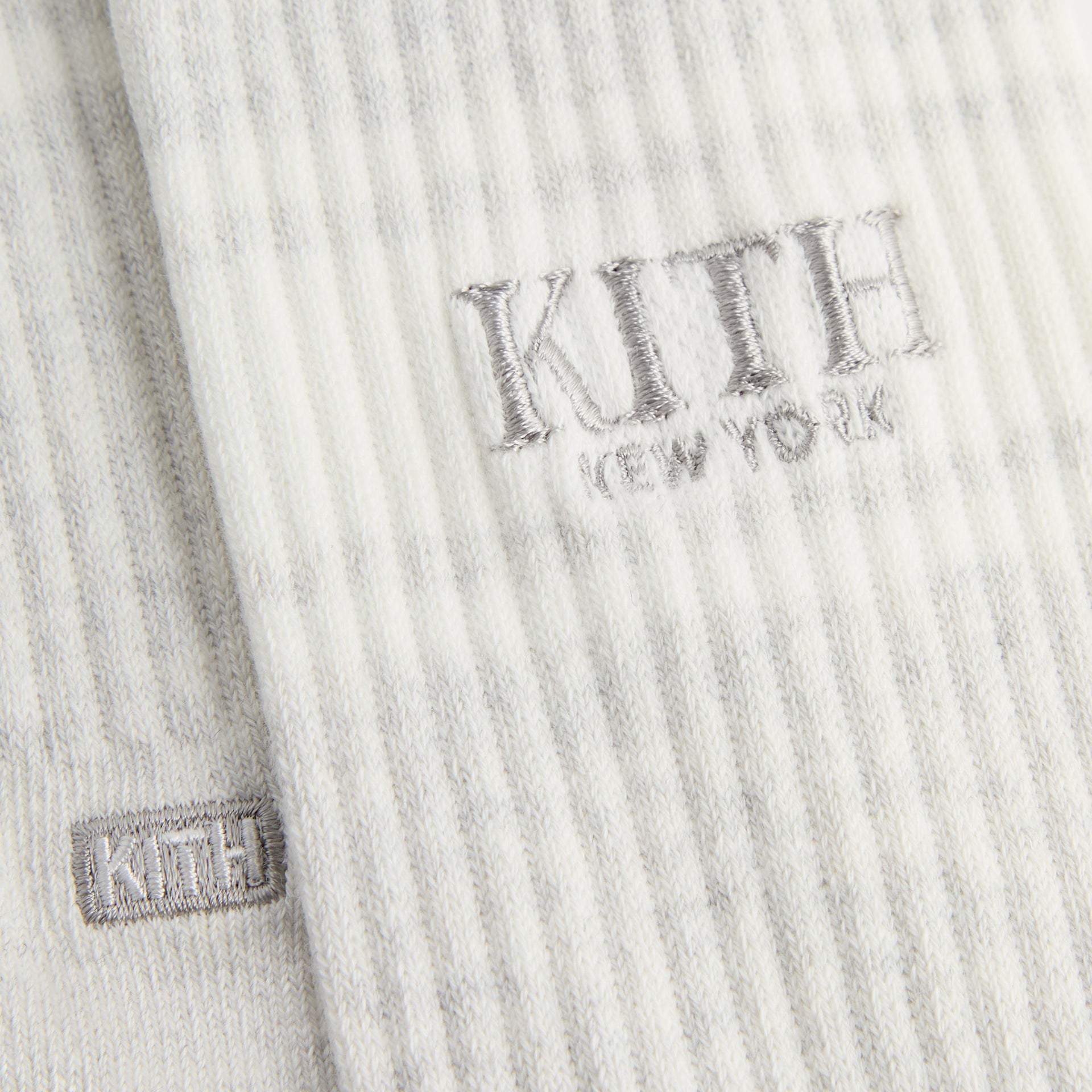 Kith 3-Pack Logo Crew Socks - White / Grey