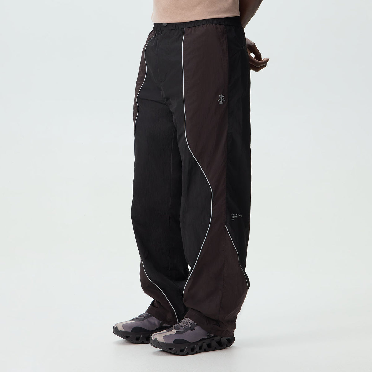 Kith Bonded Tech Finish Wrinkle Nylon Bolt Pant - Kindling