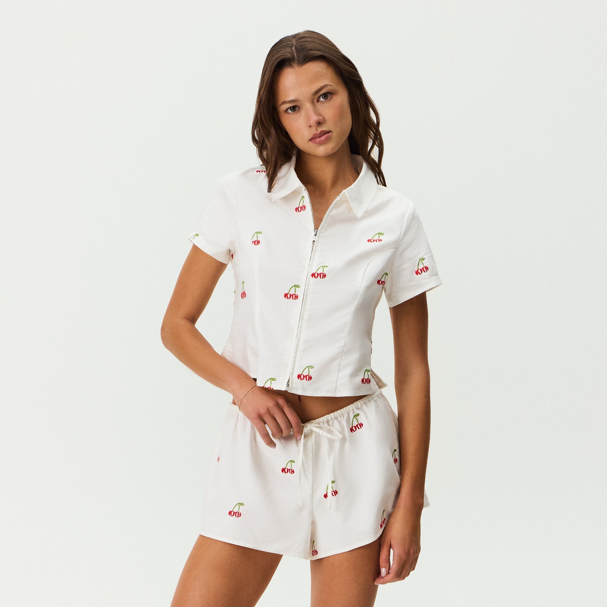 Kith Women Caela Cherry Oxford Zip Shirt - White – Kith UK
