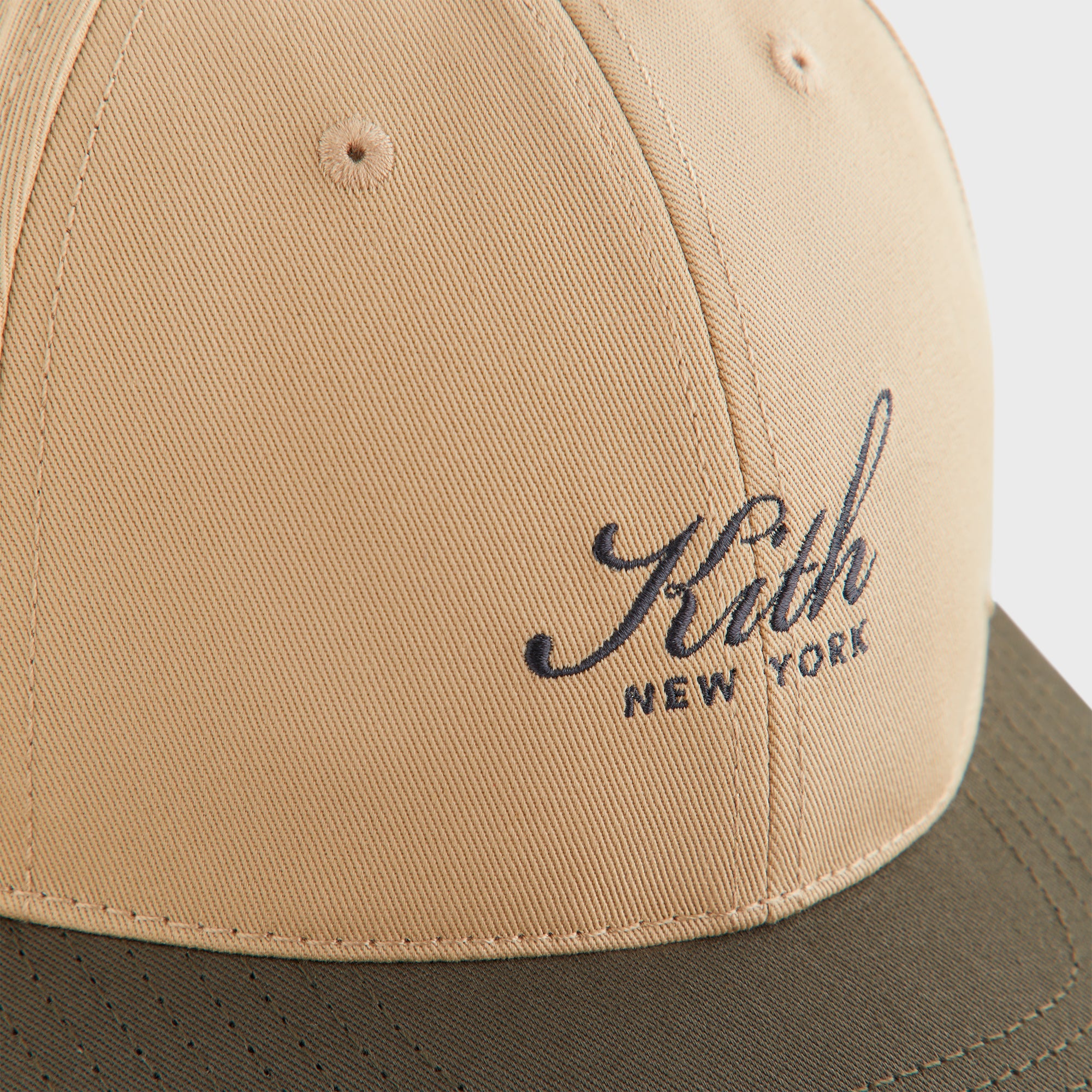 Kith Women Script New York Colorblock Classic Cap - Canvas – Kith UK