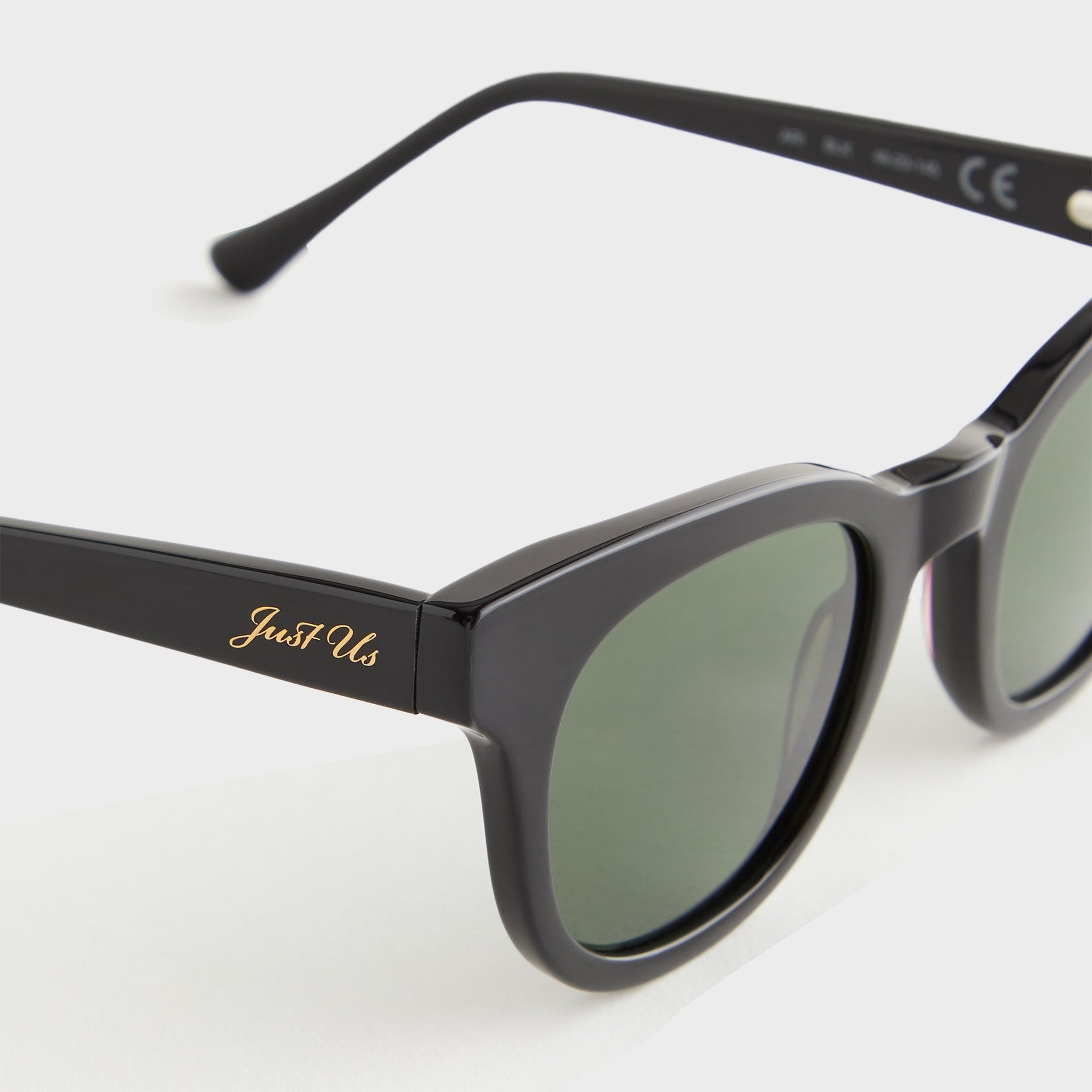 Kith Women Ari Black Sunglasses - Black