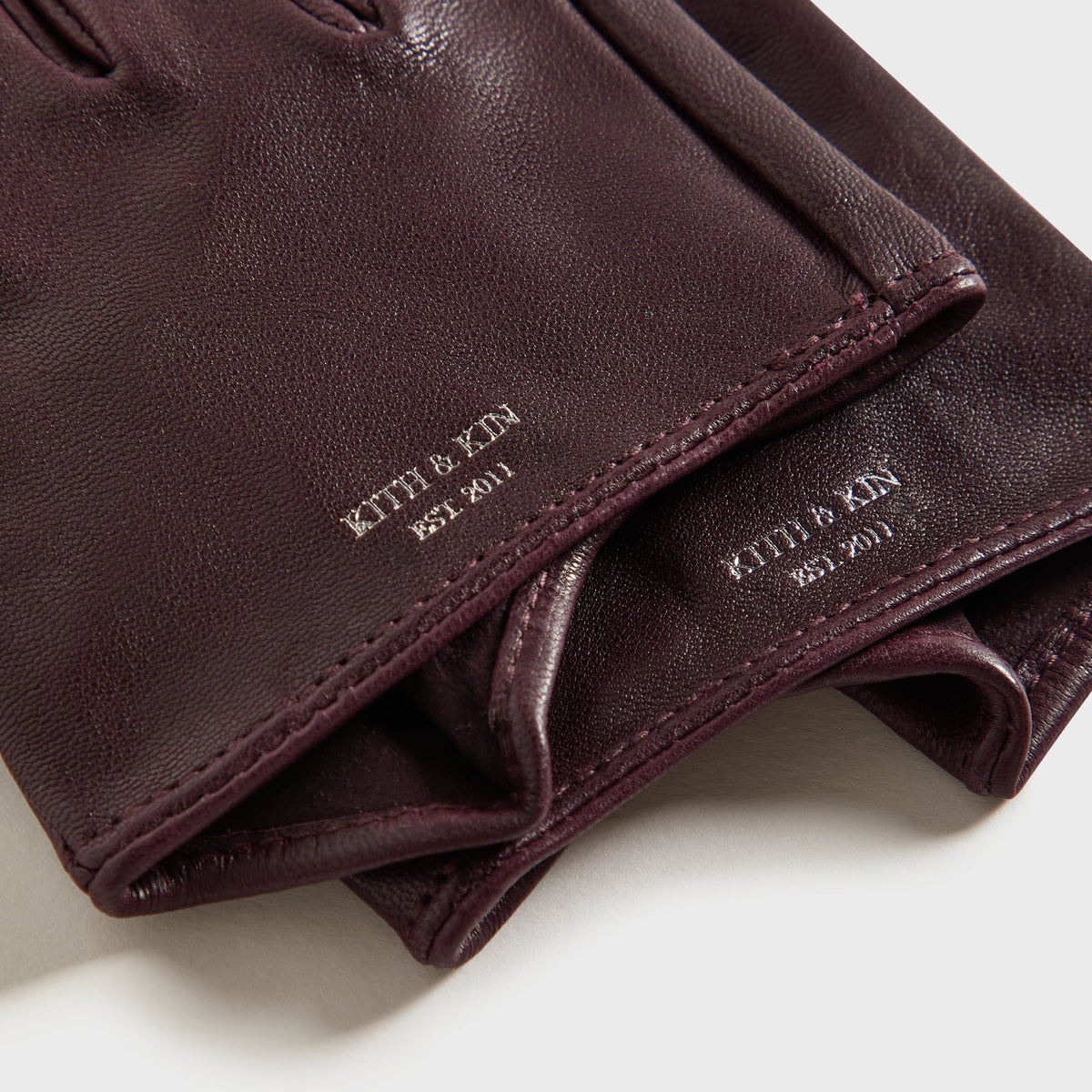 Kith Women Contour Gloves - Essence