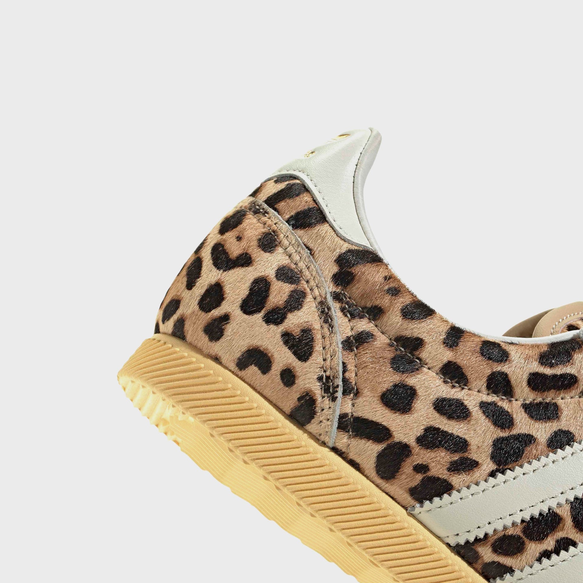 adidas WMNS Japan - Magic Beige / Ivory / Aurora Ivy