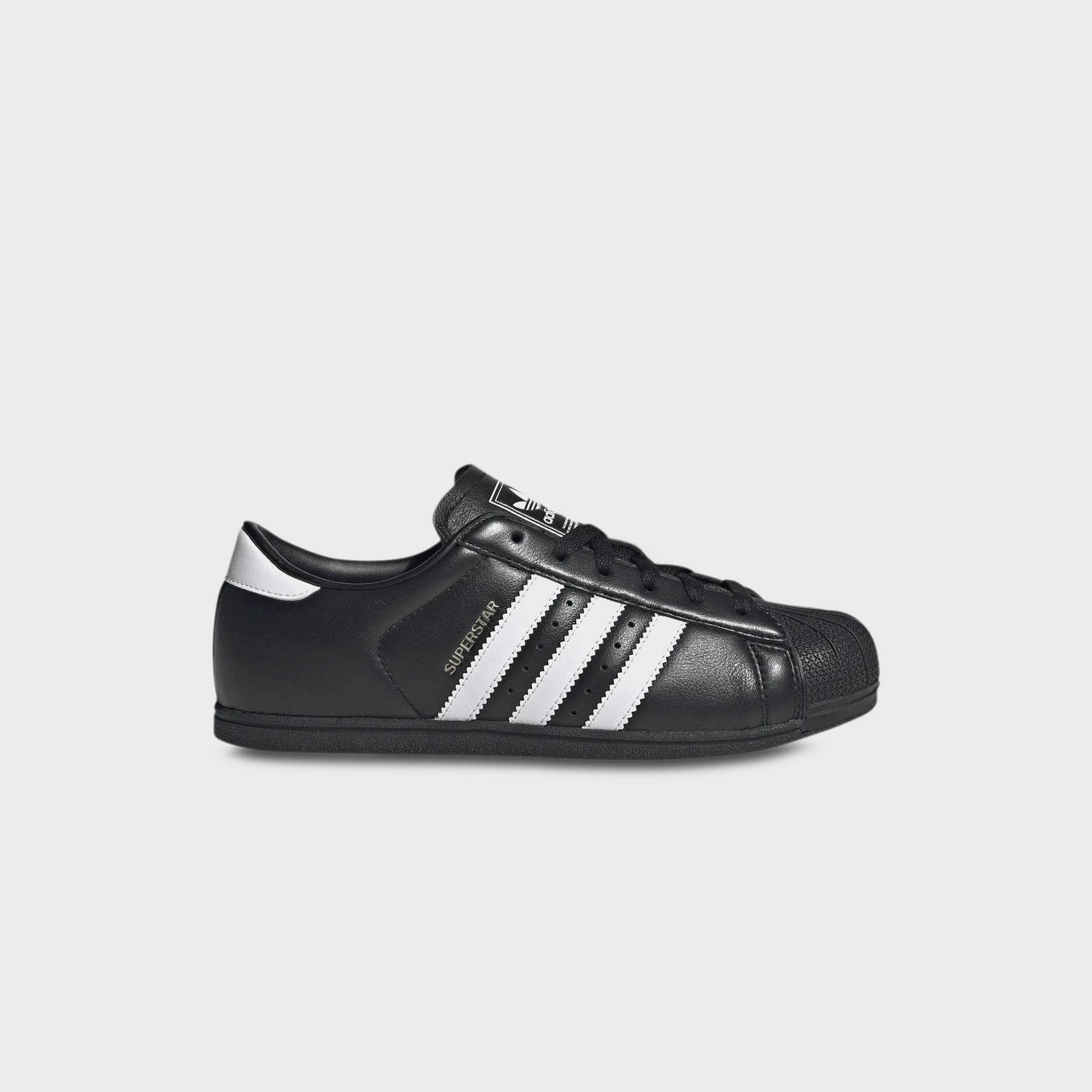 adidas WMNS Superstar Lo Pro - Core Black / Cloud White / Gold Metallic