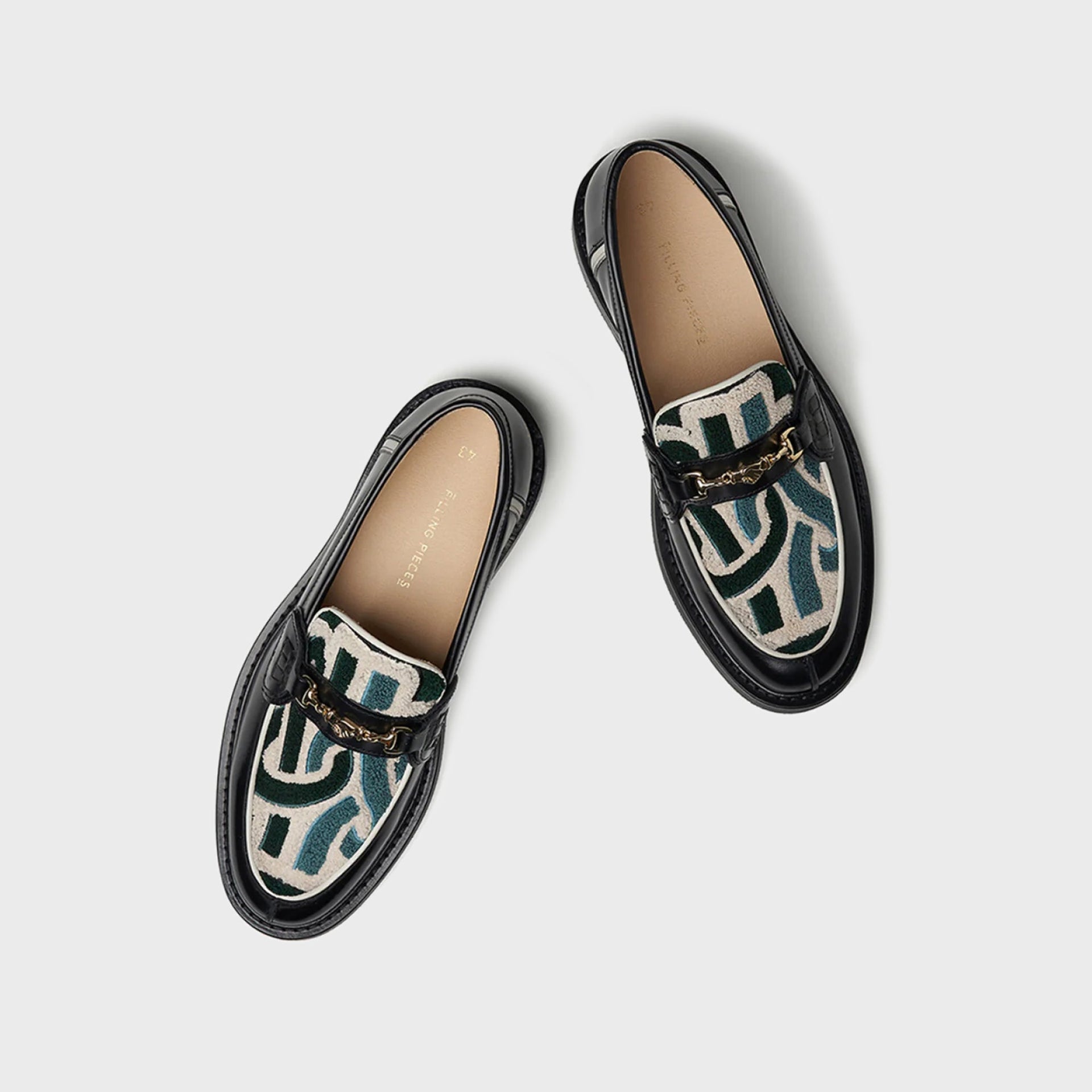 Filling Pieces Loafer - Gowtu Black / White