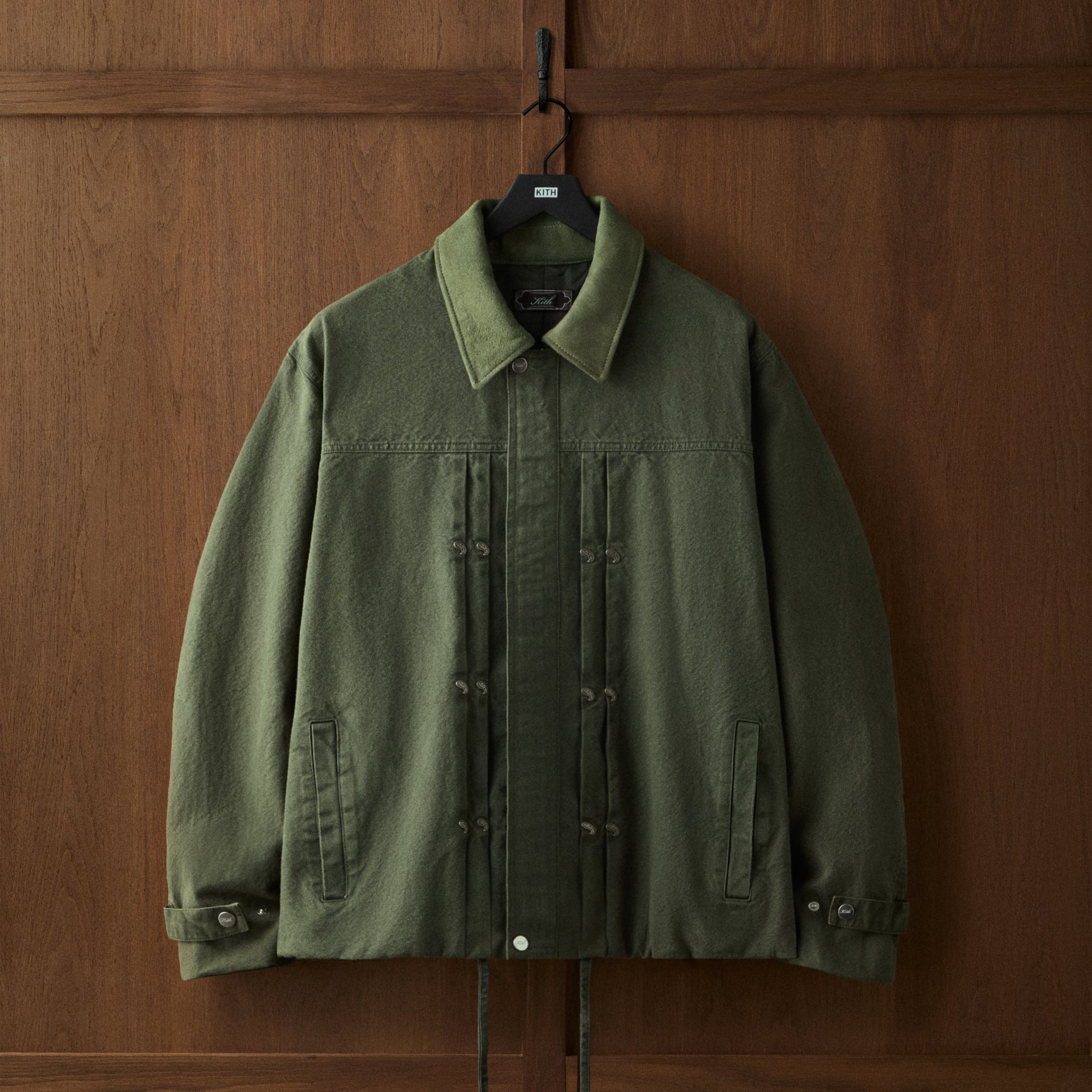 gid://shopify/MediaImage/46753886765332