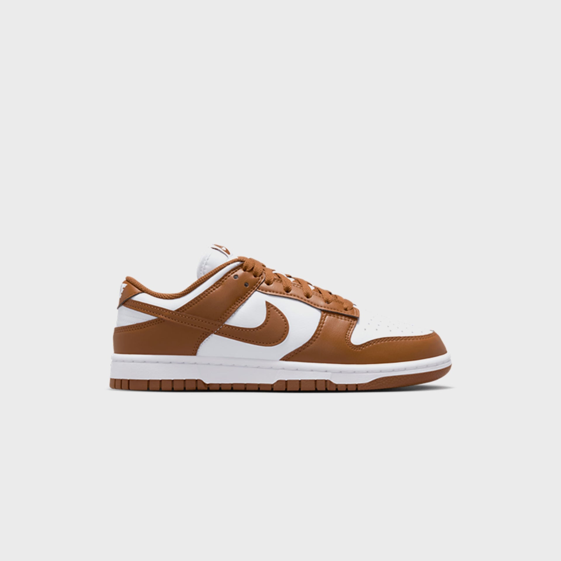Nike WMNS Dunk Low - Sail / White / Light British Tan