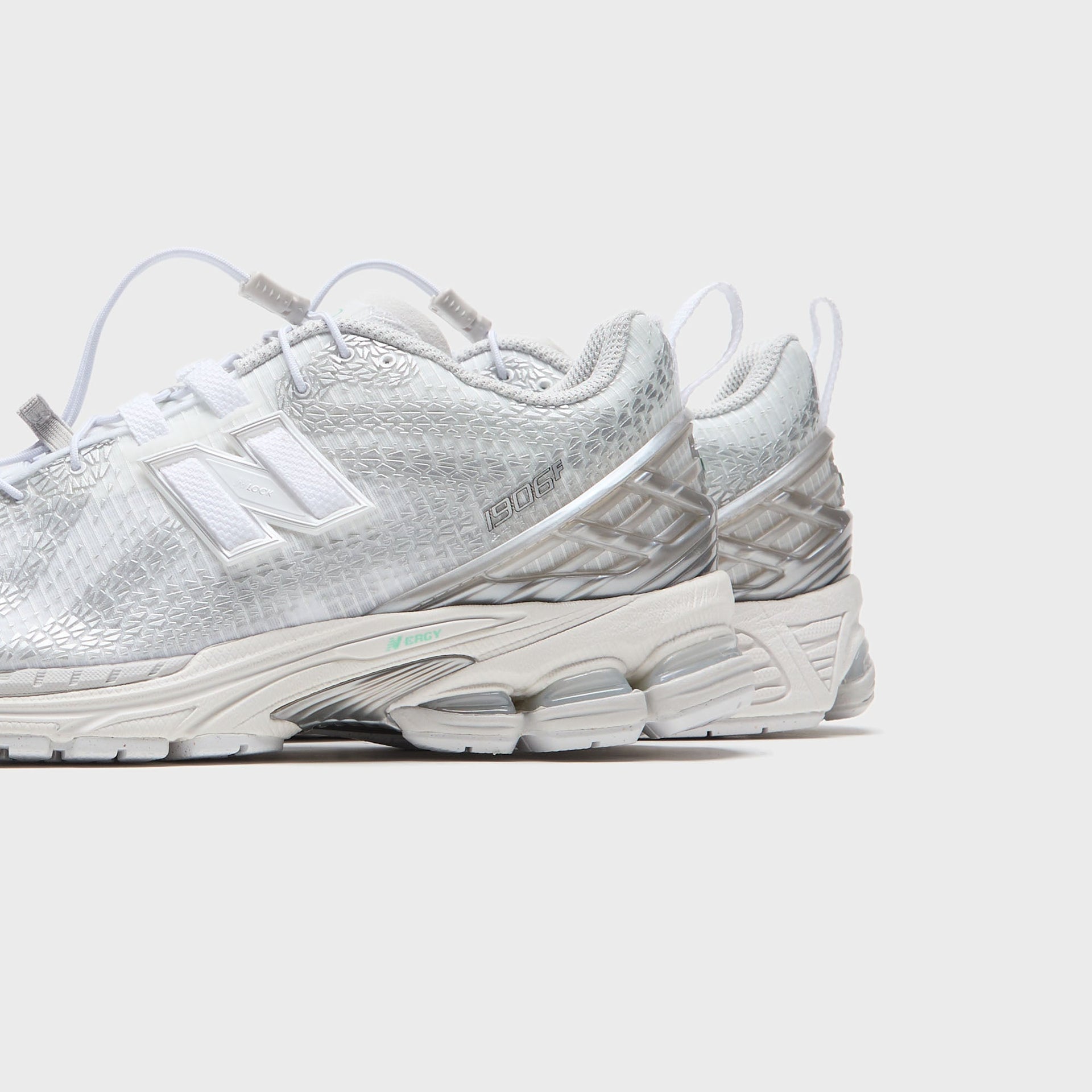 New Balance U1906F - White / Silver Metallic / Deep End