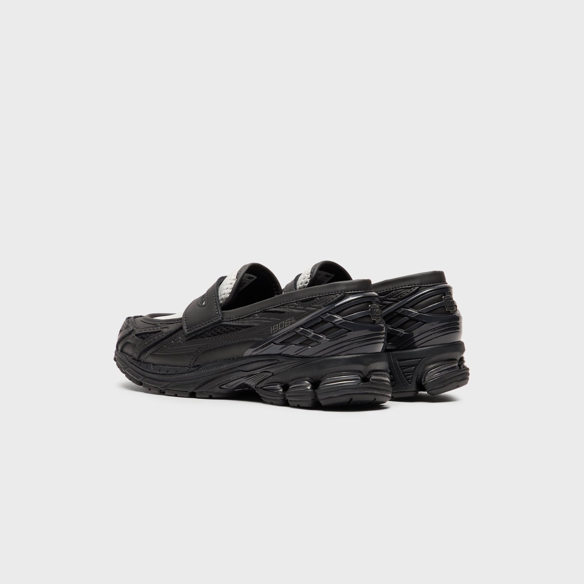 New Balance 1906L - Black / Angora