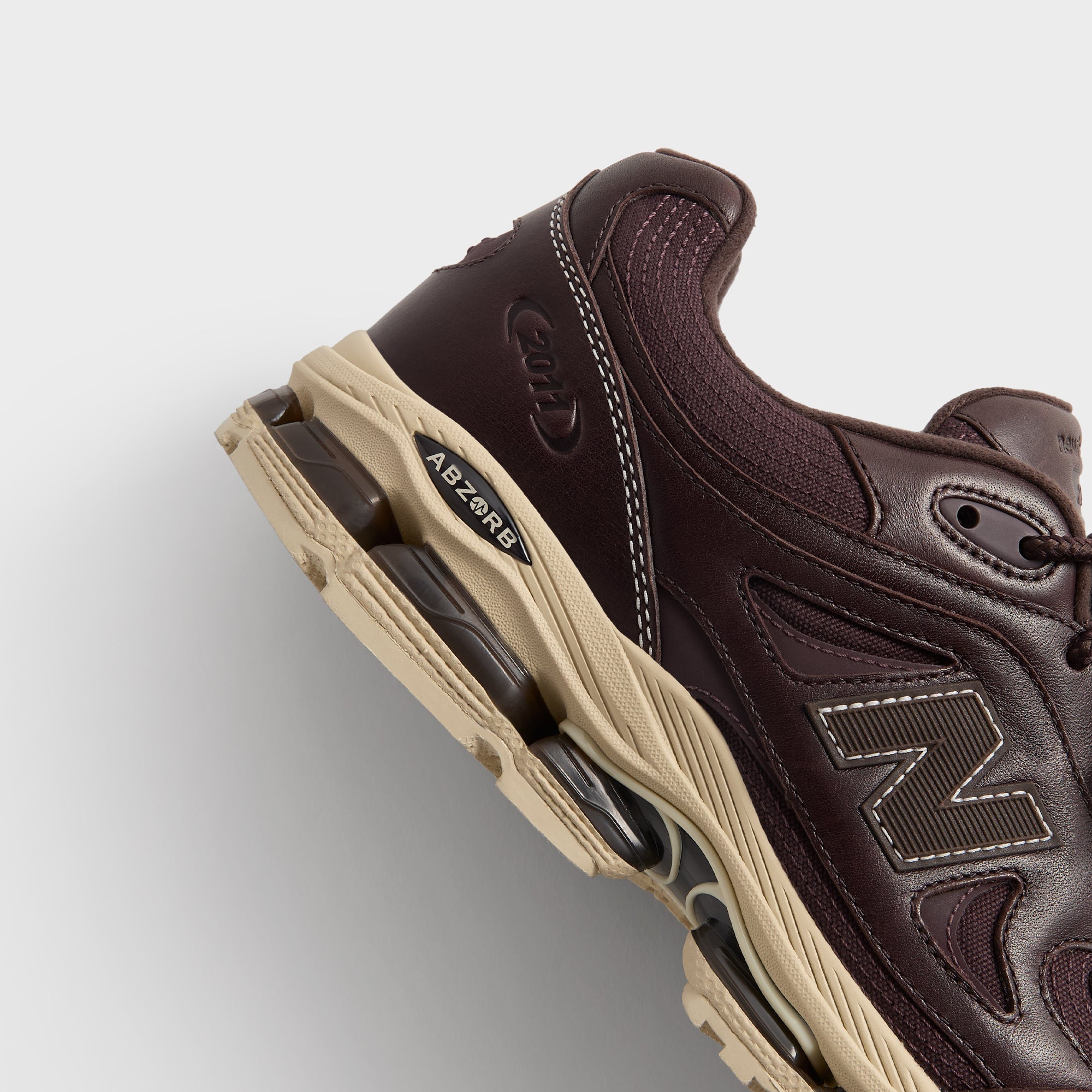 Ronnie Fieg & New Balance 2011 - Fudge / Black Coffee - PH – Kith UK