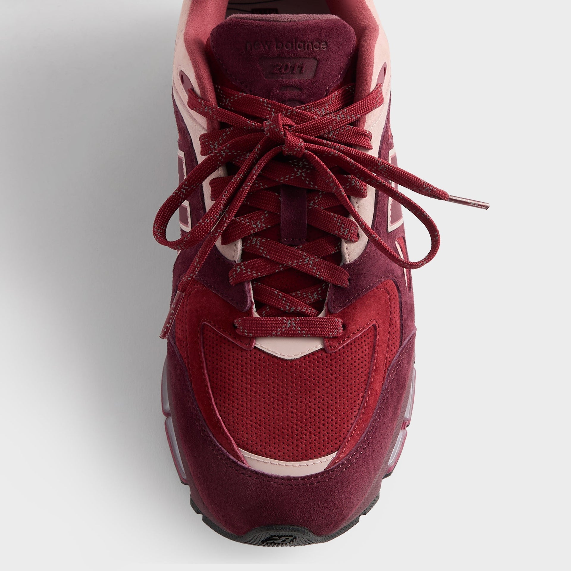 Ronnie Fieg & New Balance 2011 - Chocolate Truffle / Sepia Rose - PH