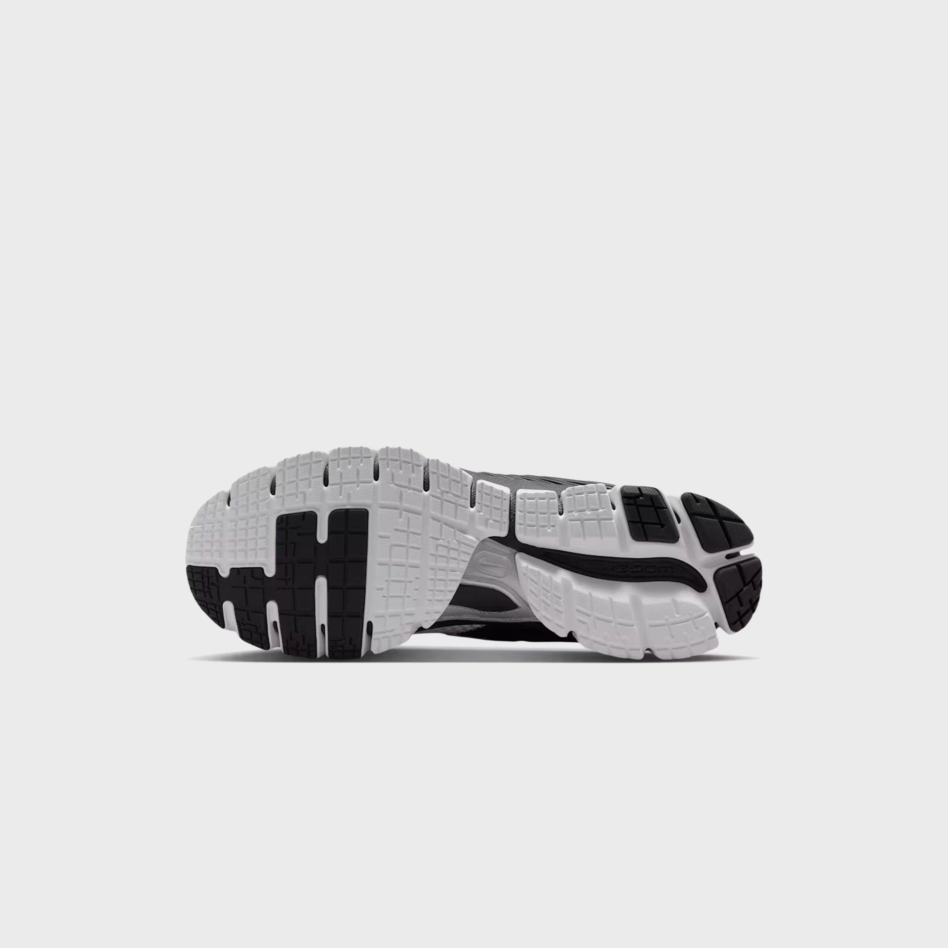 Nike Zoom Skylon 11 - Summit White / Black / Light Smoke Grey / Metallic Silver
