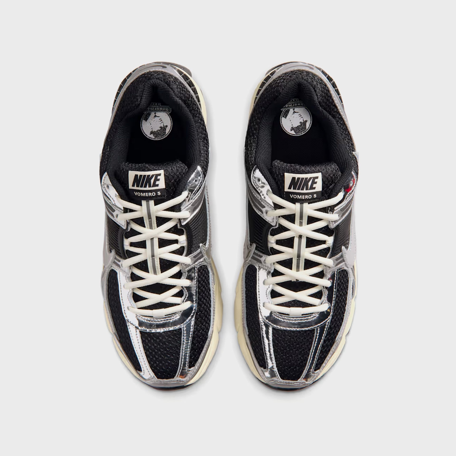 Nike Zoom Vomero 5 - Black / Metallic Silver / Coconut Milk / Chrome