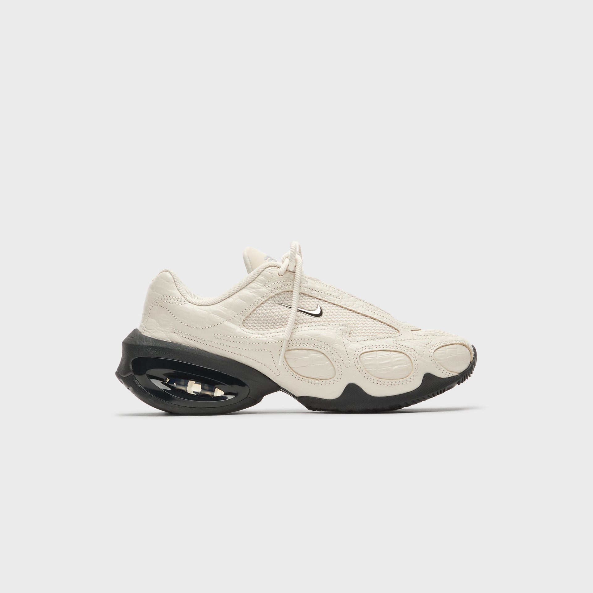 Nike WMNS Air Max Muse SE - Light Orewood Brown / Metallic Silver / Black