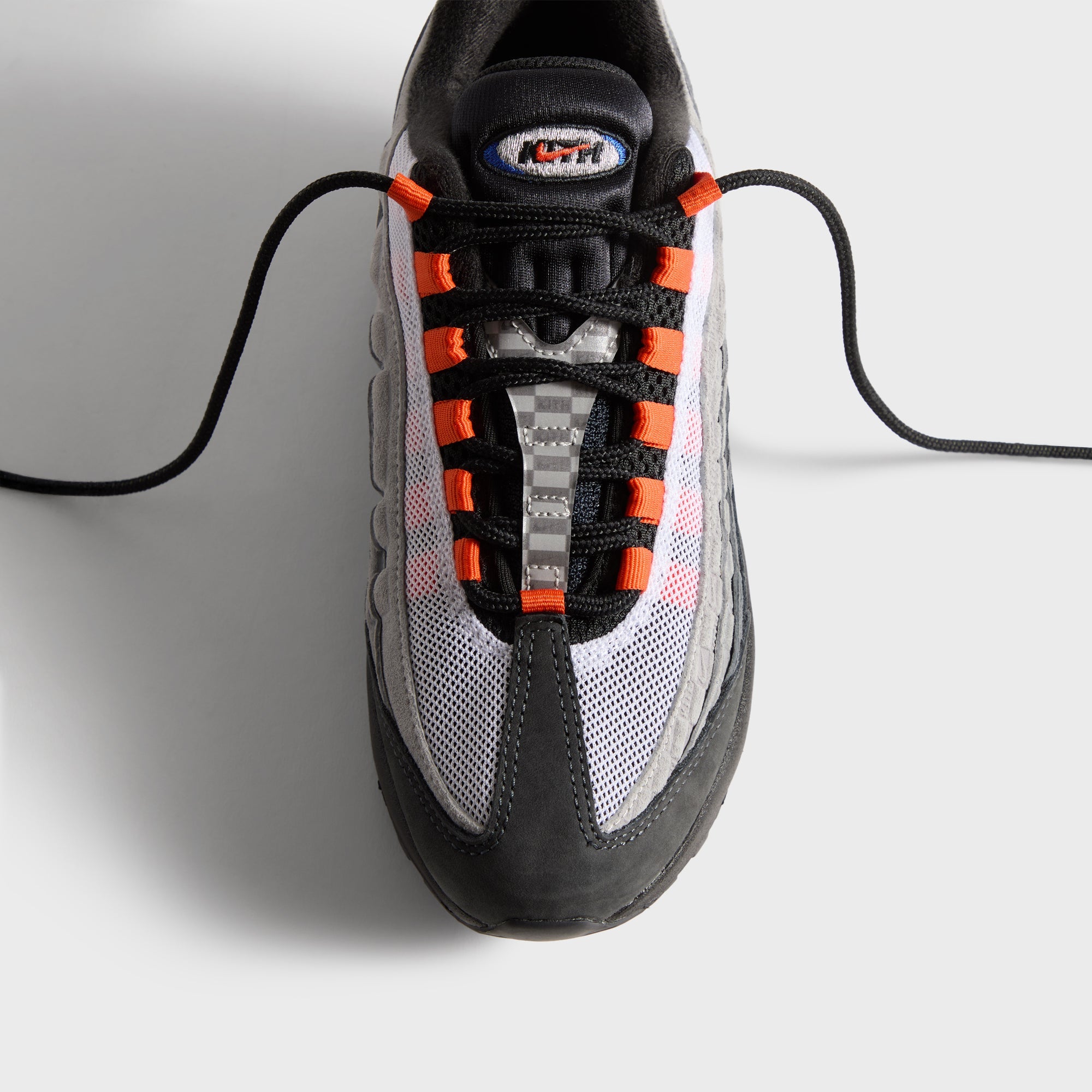 Kith for Nike GS Air Max 95 - Anthracite / Dark Grey / Stadium