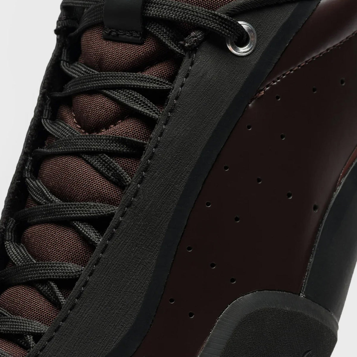 Village PM 2PM - Maroon / Natural Black