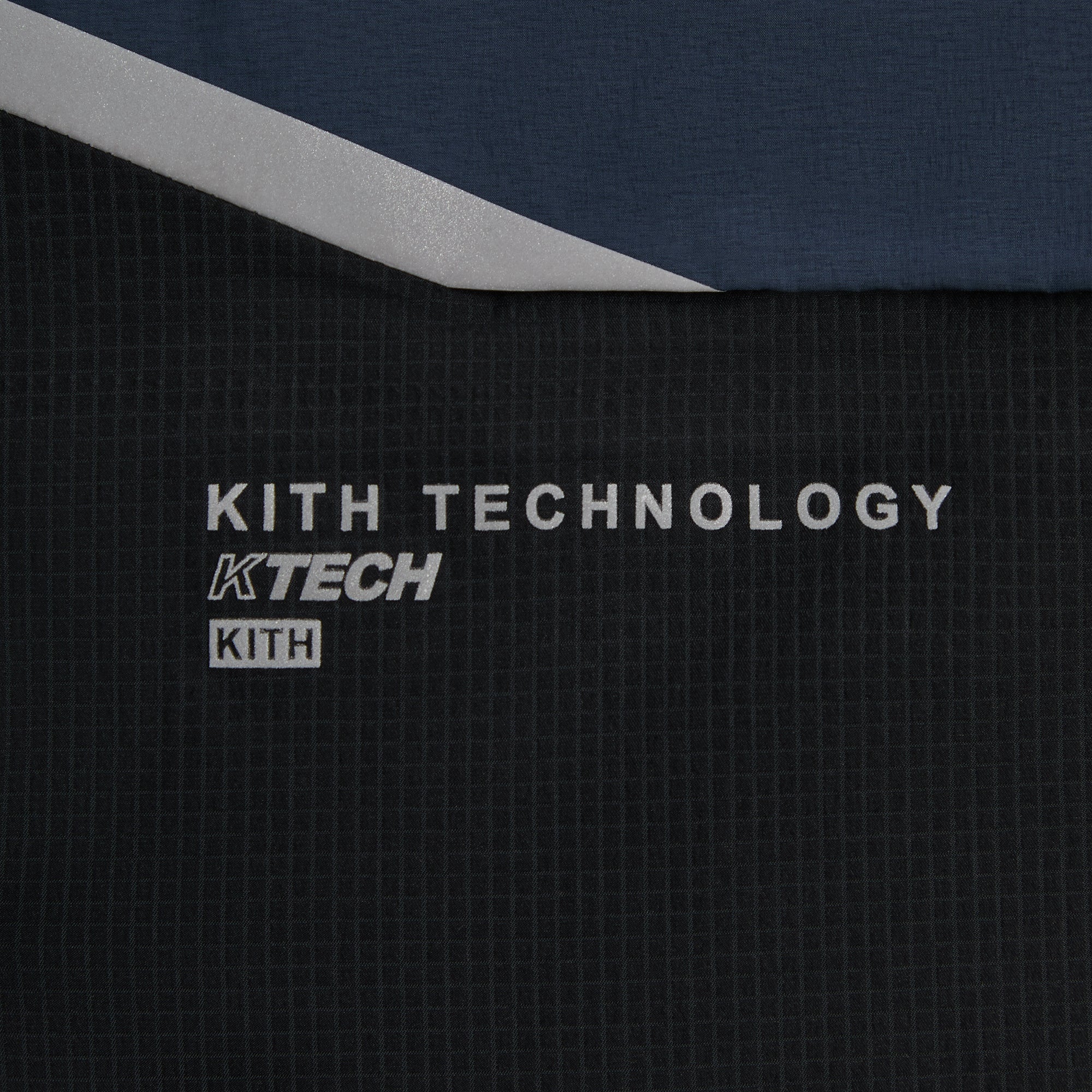 Kith for On Core Jacket - Midnight – Kith UK
