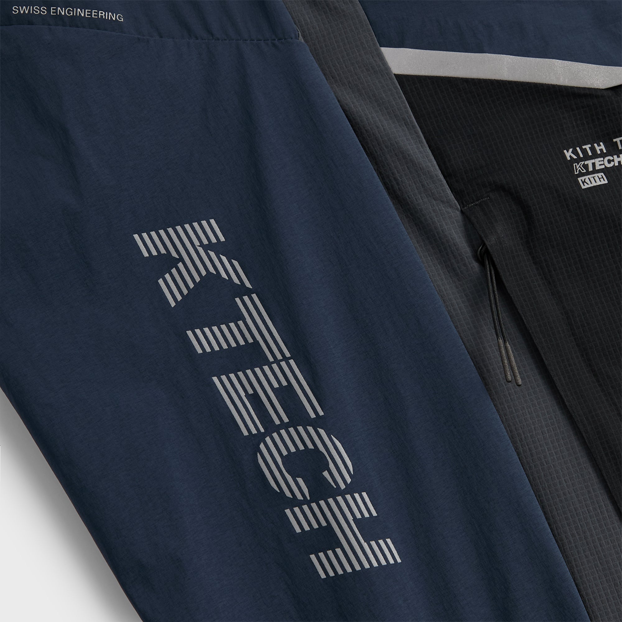 Kith for On Core Jacket - Midnight – Kith UK