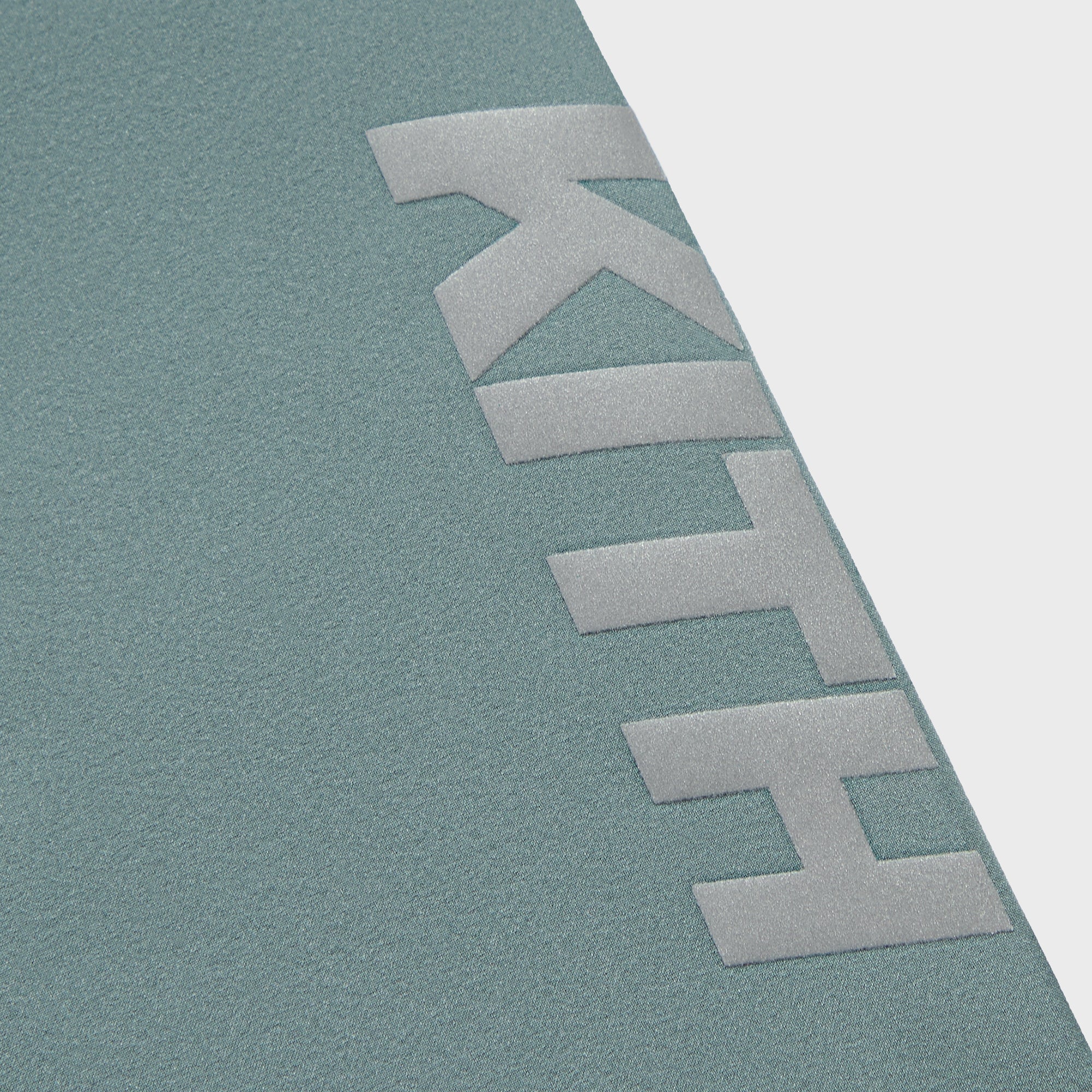 Kith for On Core Pant - Olive – Kith UK