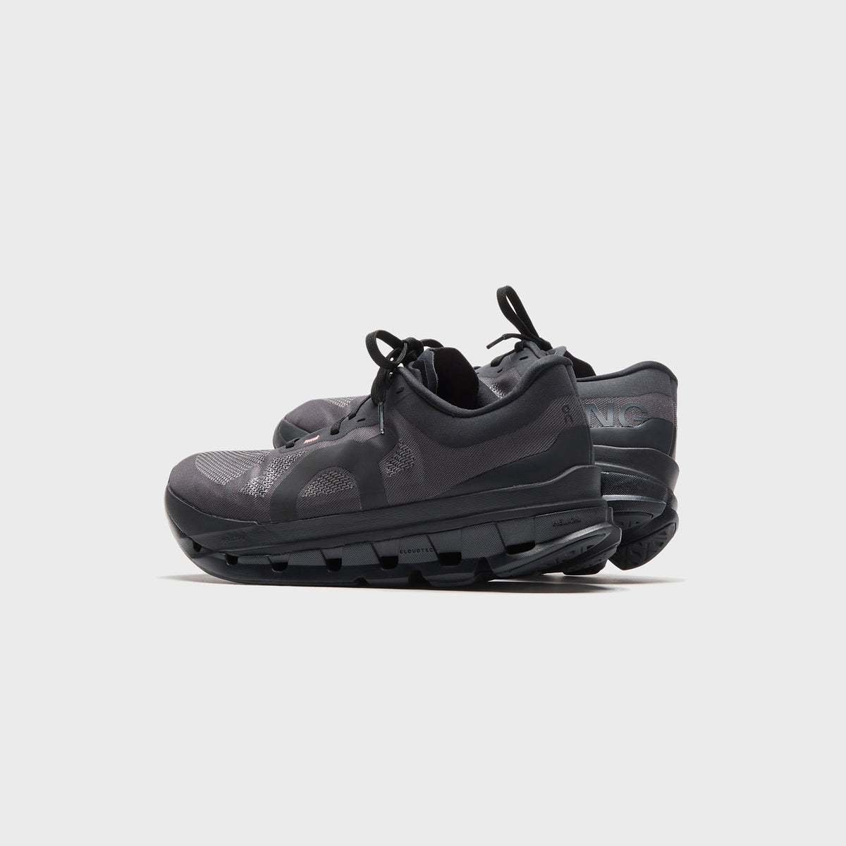 On Running Cloudflow 5 - Black