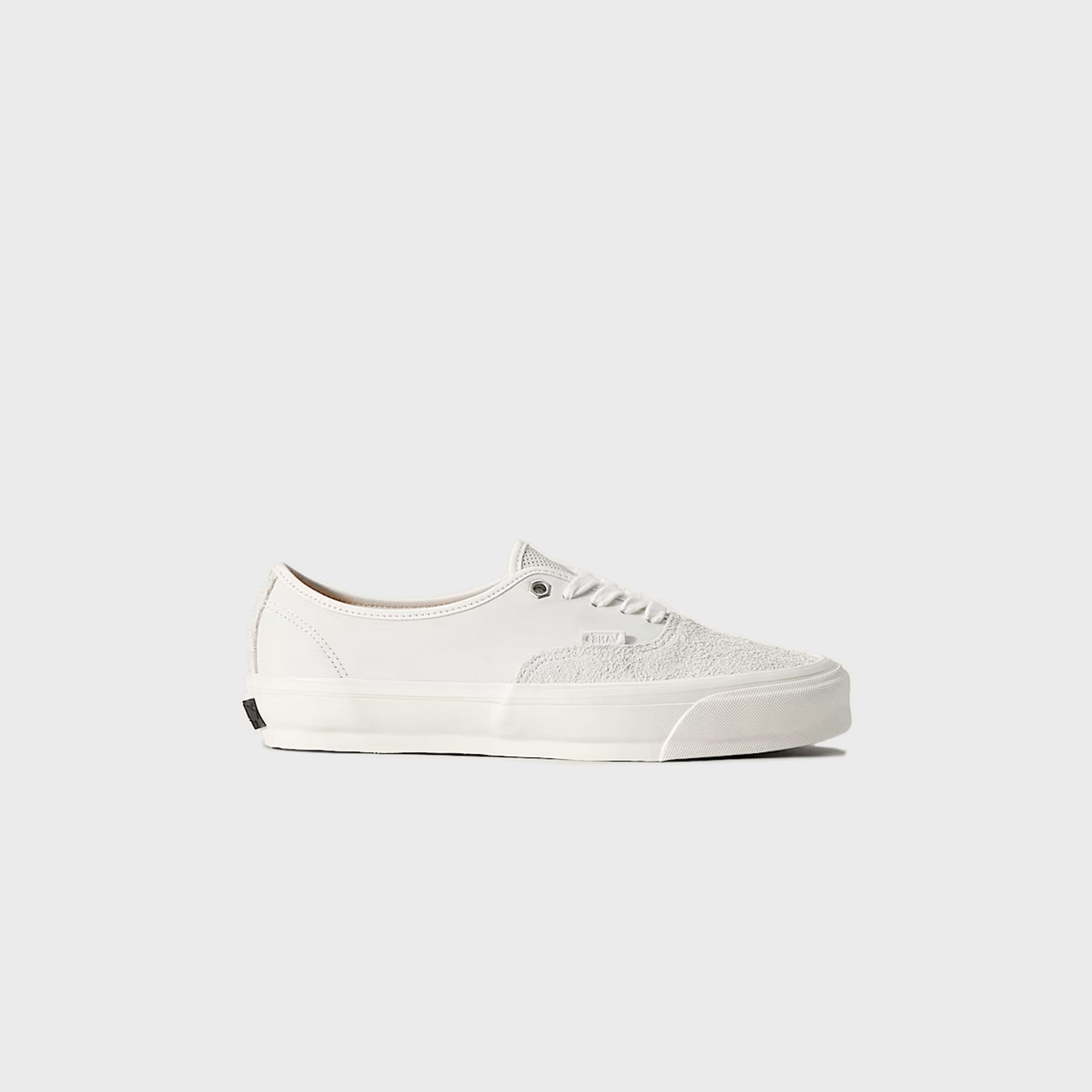 VANS x HAVEN OTW Authentic 44 Vibram - White