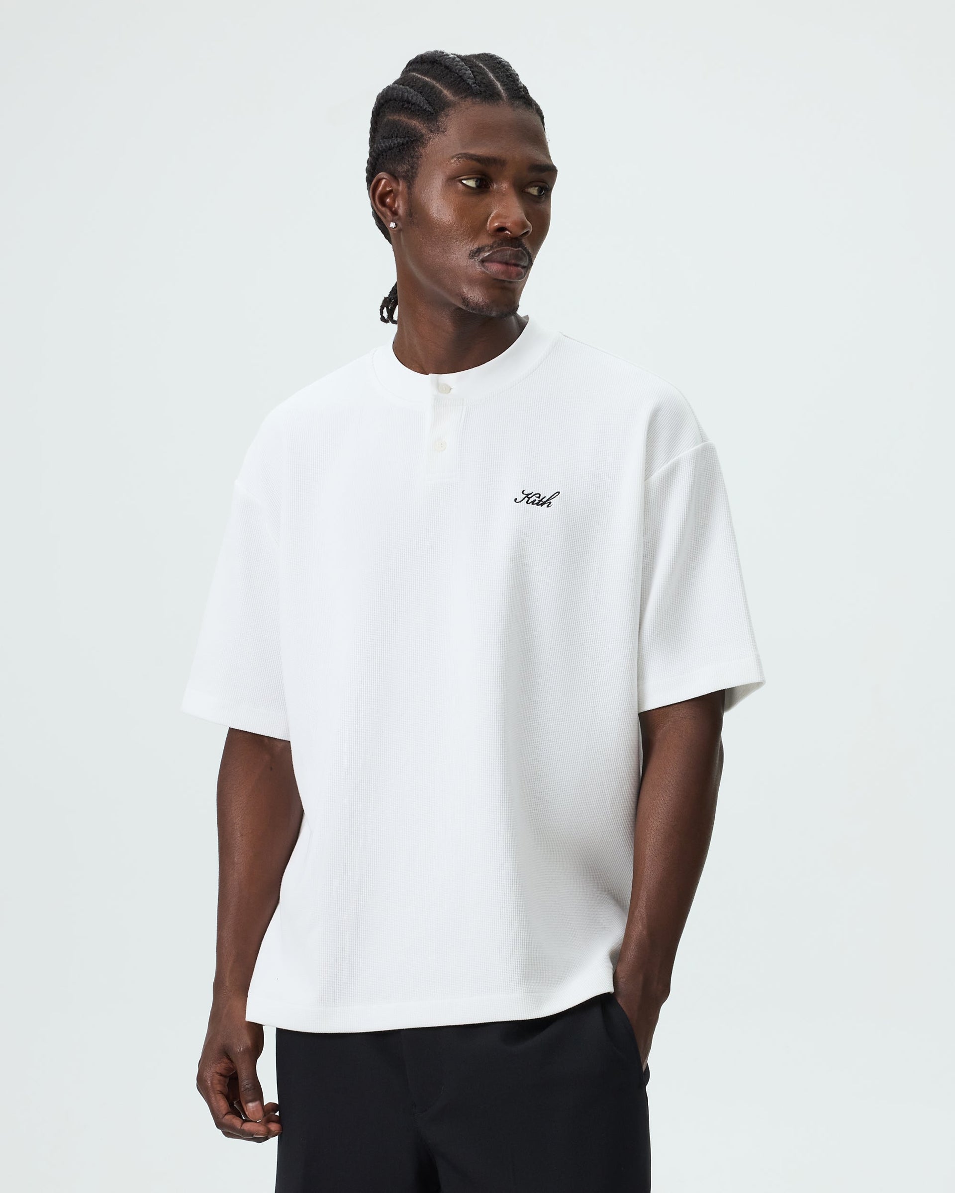 gid://shopify/MediaImage/45735104610580