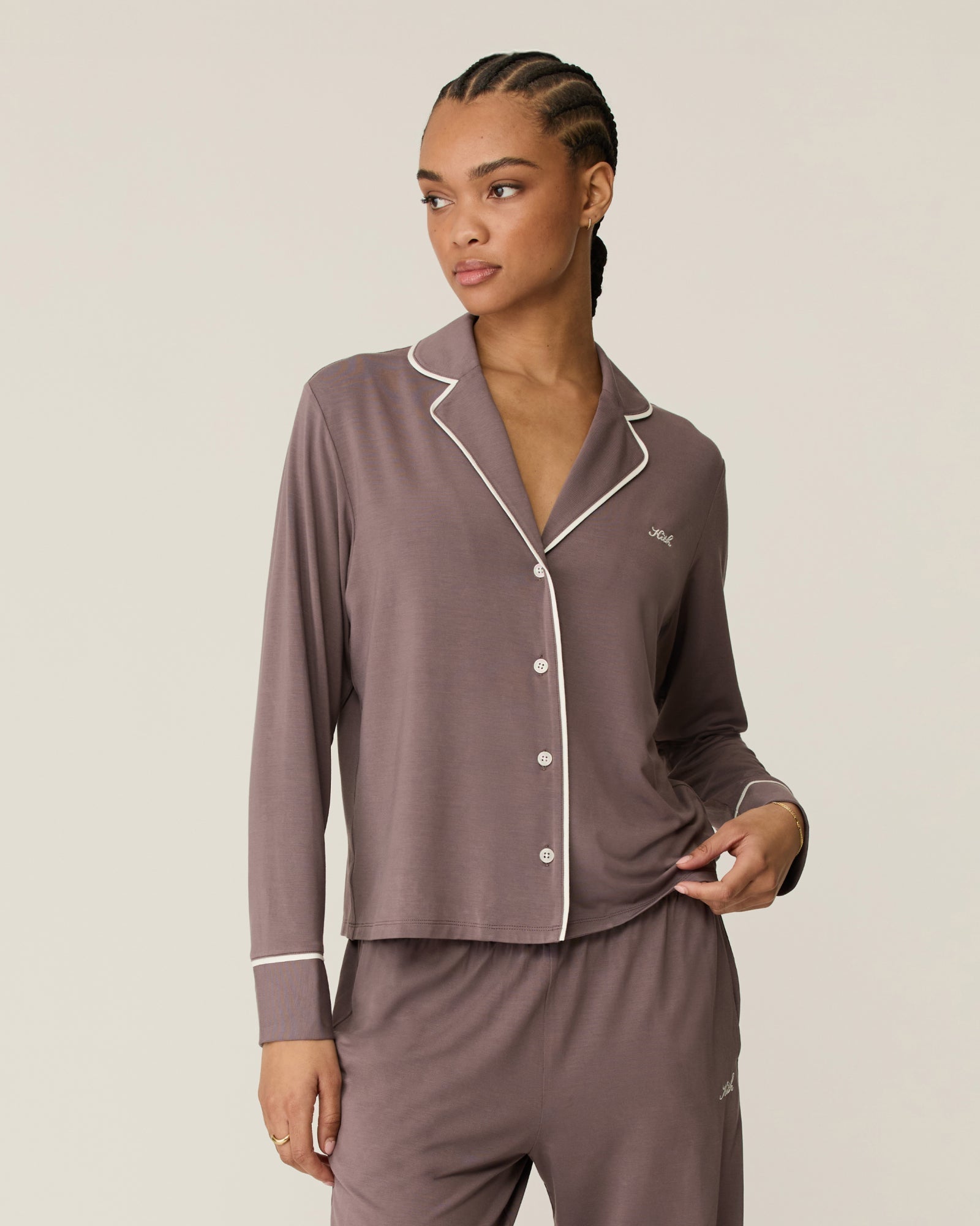 gid://shopify/MediaImage/43840986972436