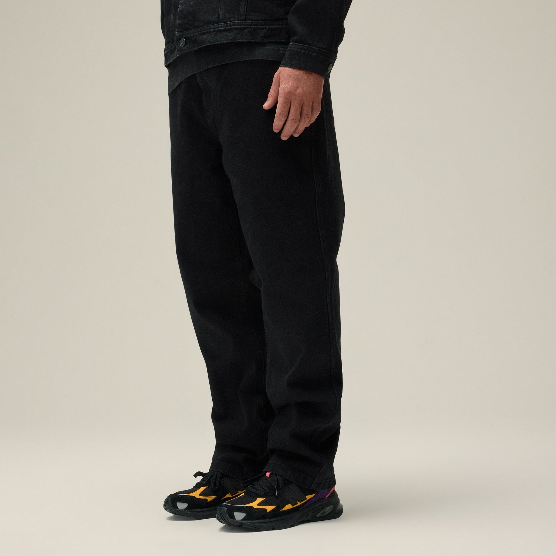 Kith Centre Straight Jeans - Black