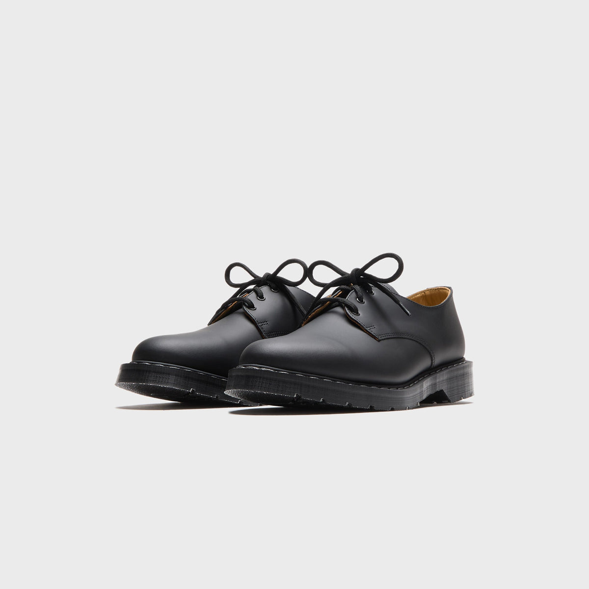 Solovair Greasy Gibson Shoe - Black