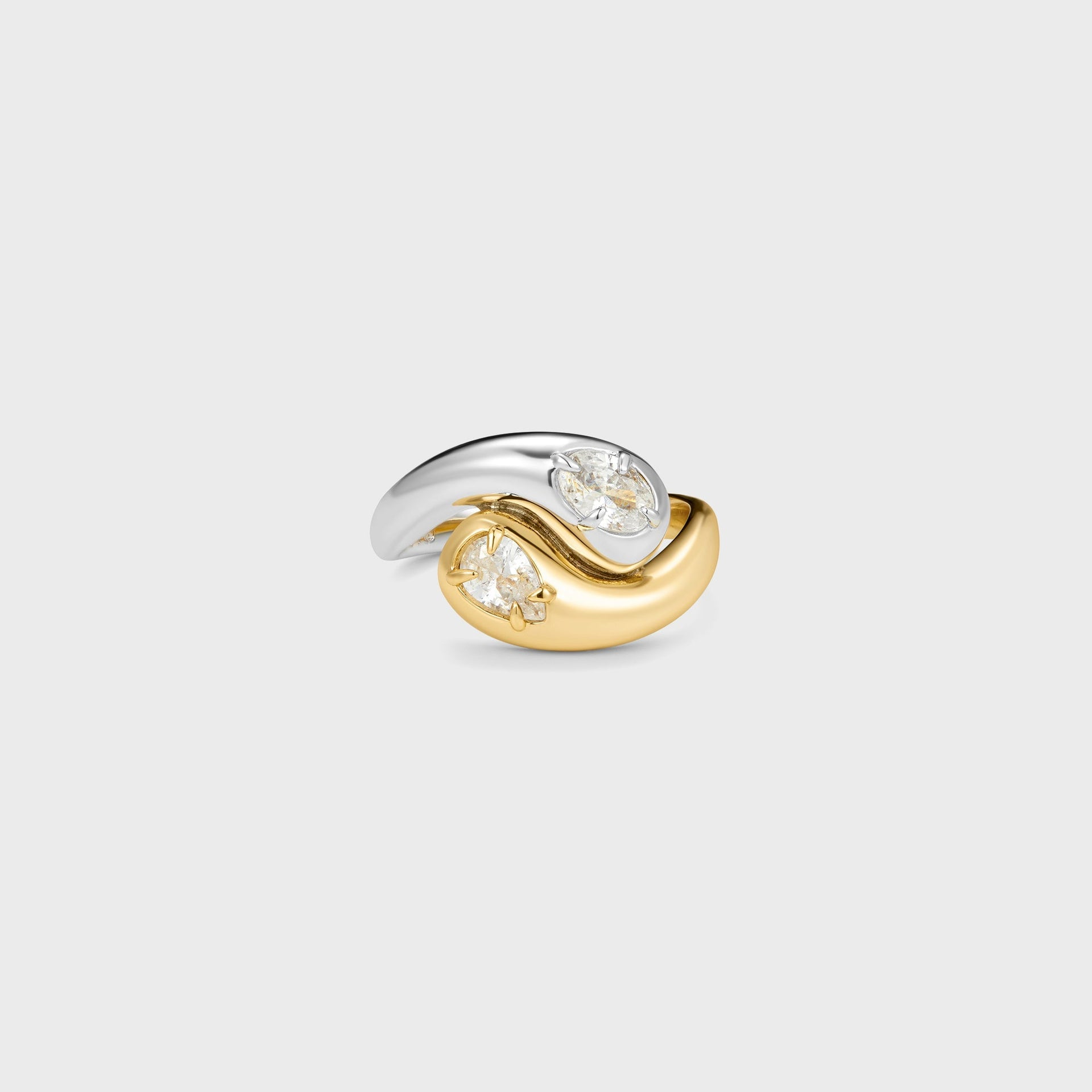 Luv AJ The Bianco Nero Interlock Ring - Gold / Silver
