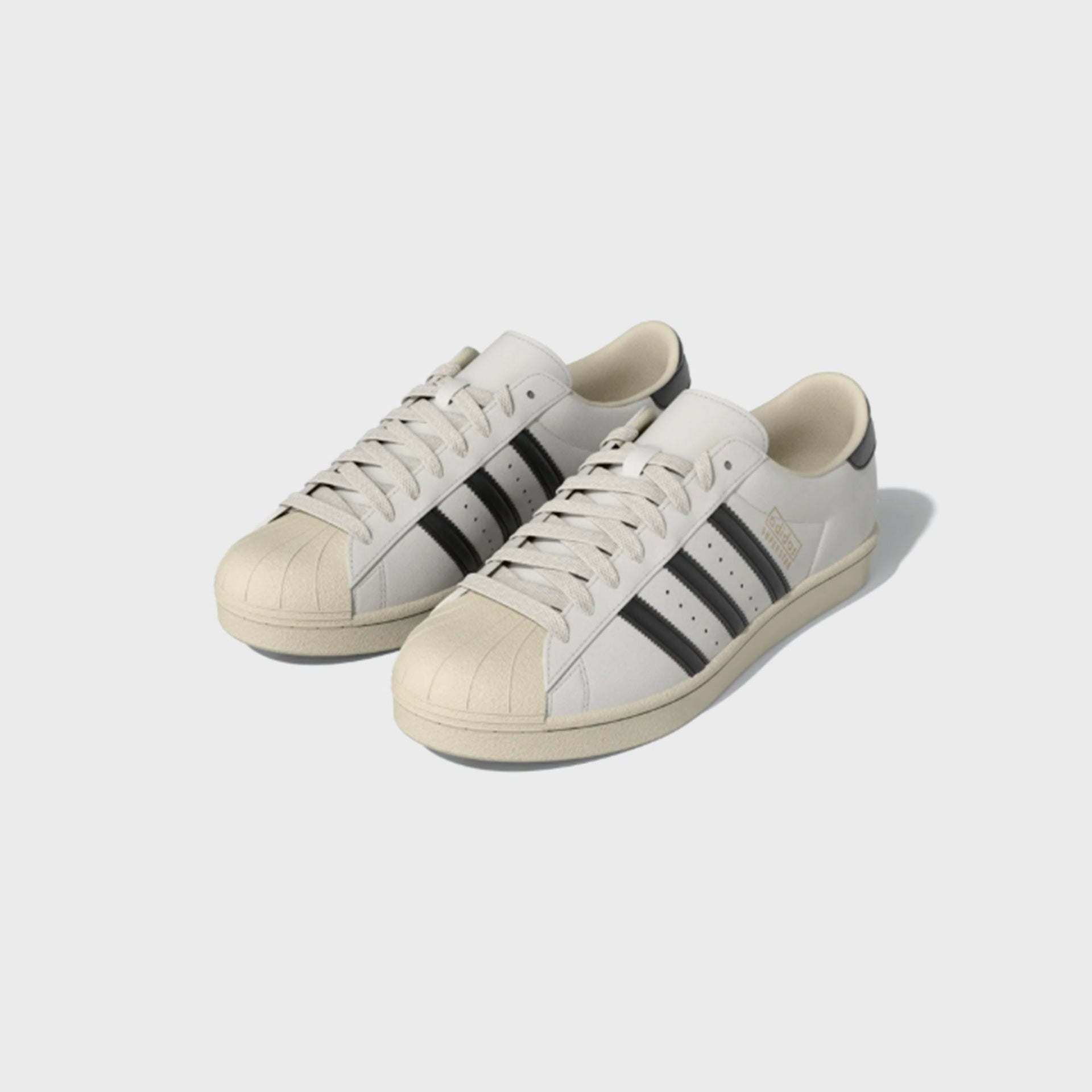 adidas Superstar Vintage - Core White / Core Black / Cream White